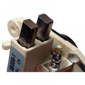 BWD R2119 Voltage Regulator product image 3 of 5