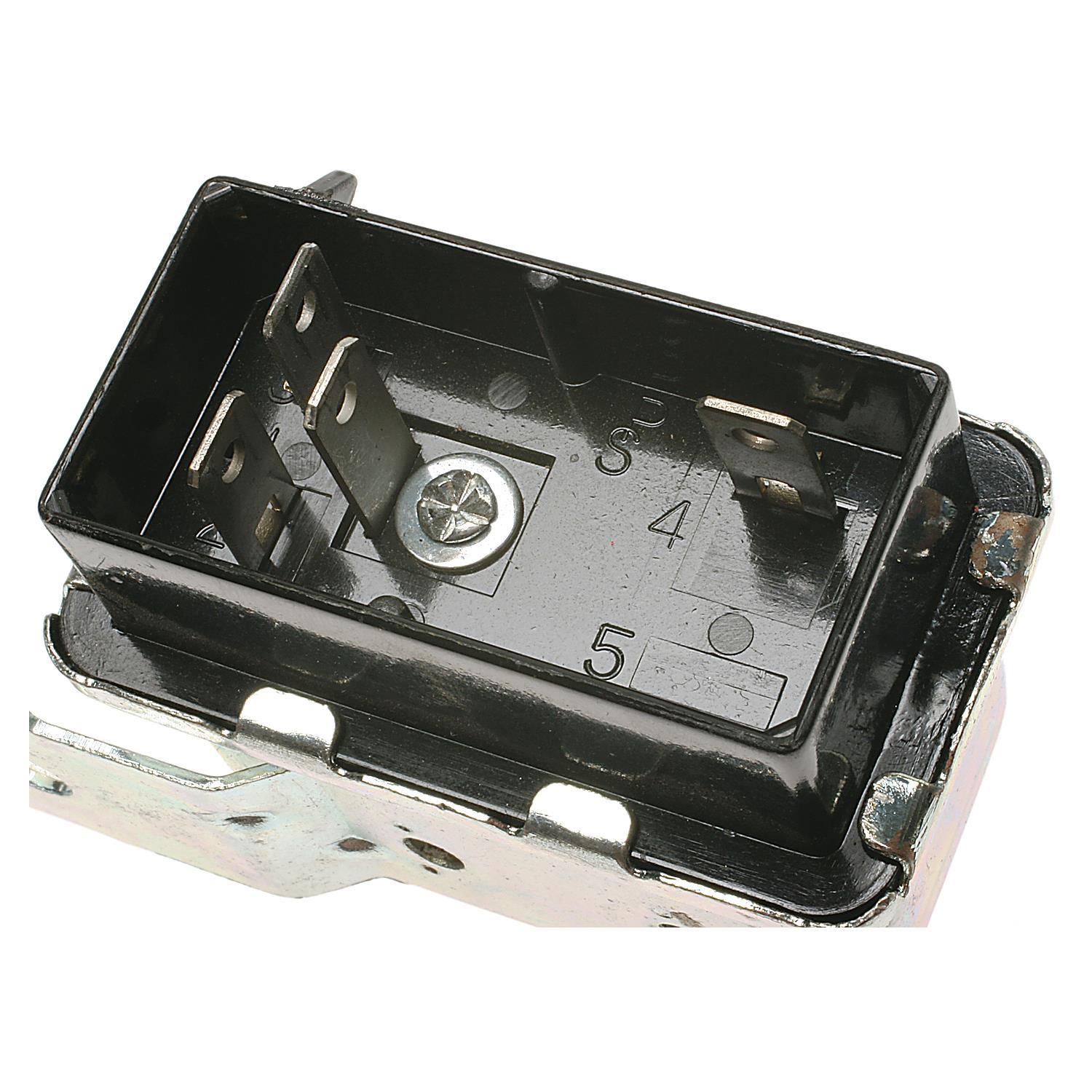 BWD R3034 - Fog Light Relay BWD R3034 Auxiliary Engine Cooling Fan Relay product image 2 of 3