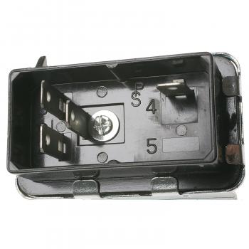 BWD R3035 Auxiliary Engine Cooling Fan Relay product image 2 of 3