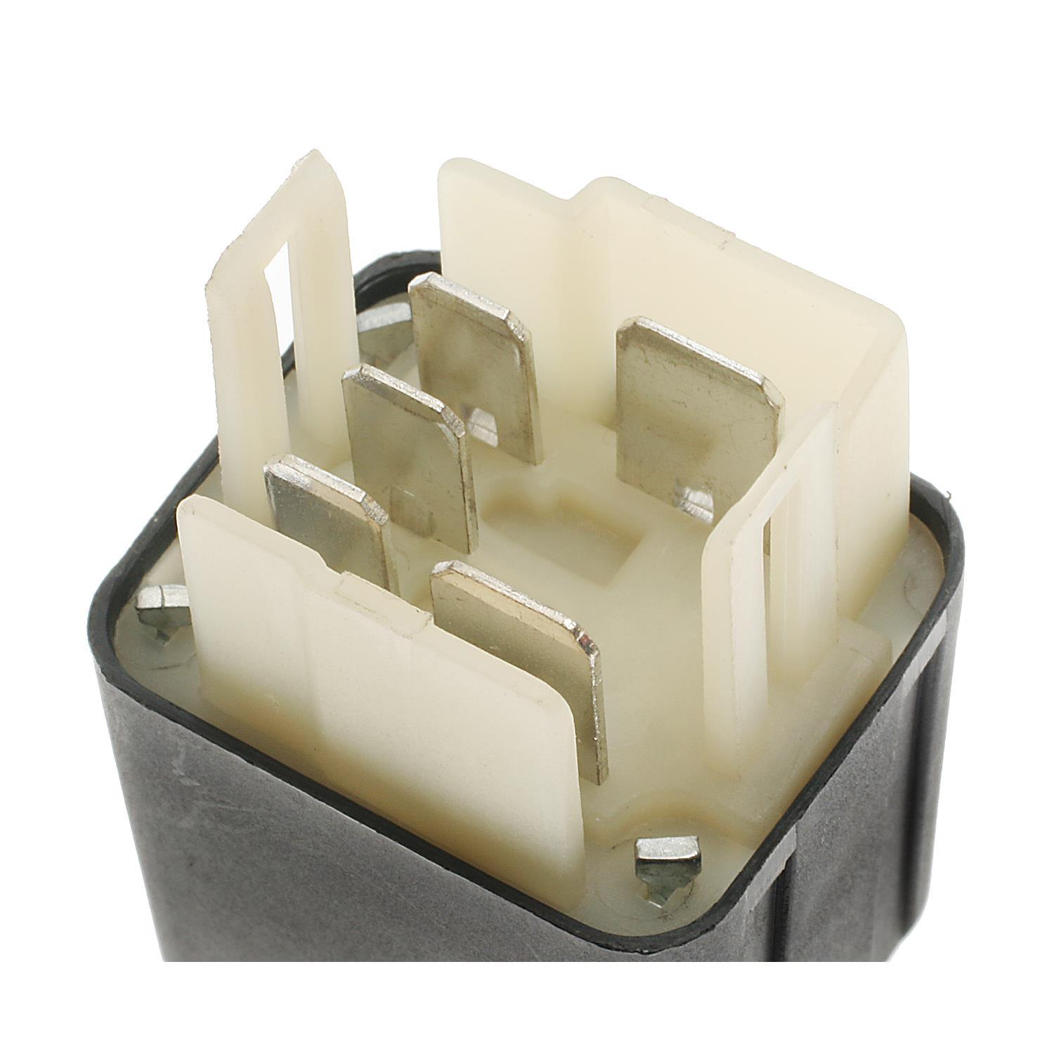 BWD R3136 - Headlight Relay BWD R3136 A/C Compressor Clutch Relay product image 2 of 5