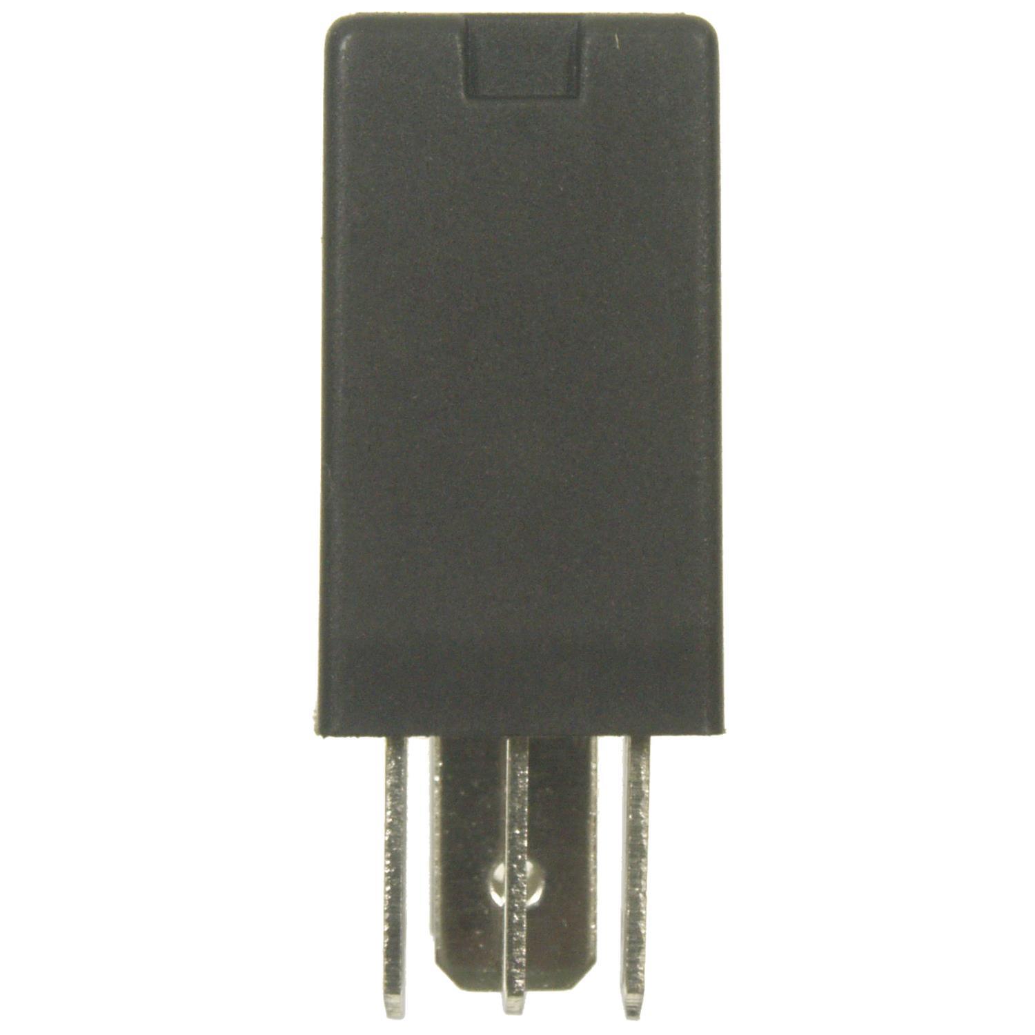 BWD R3146 - Headlight Relay BWD R3146 A/C Clutch Relay product image 3 of 9
