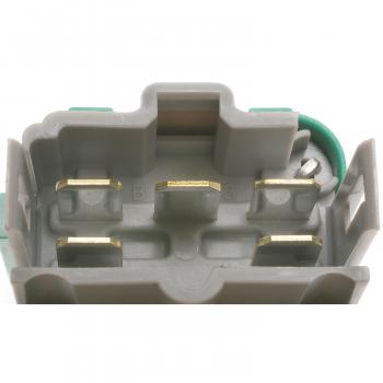 BWD R4758 - Fuel Pump Relay BWD R4758 Accessory Delay Relay product image 2 of 8