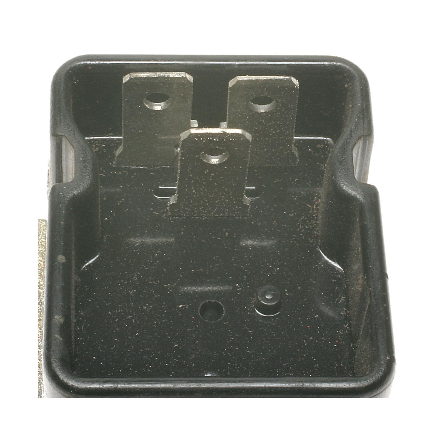 BWD R6079 - A/C Compressor Control Relay BWD R6079 A/C Compressor Clutch Relay product image 2 of 3