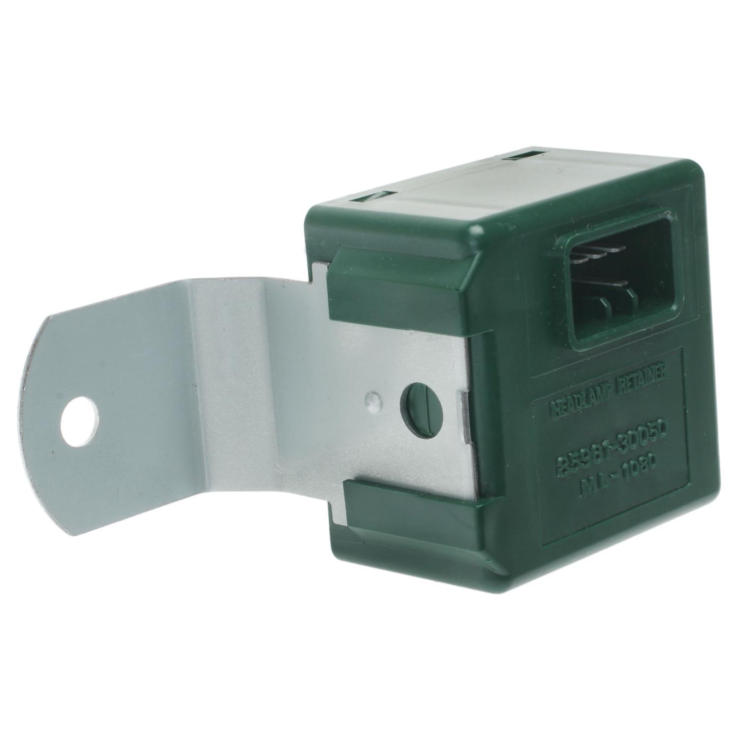 BWD R6211 Automatic Headlight Control Relay product image 1 of 3