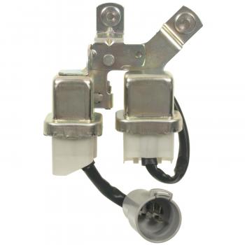 BWD R6415 A/C Condenser Fan Motor Relay product image 3 of 3