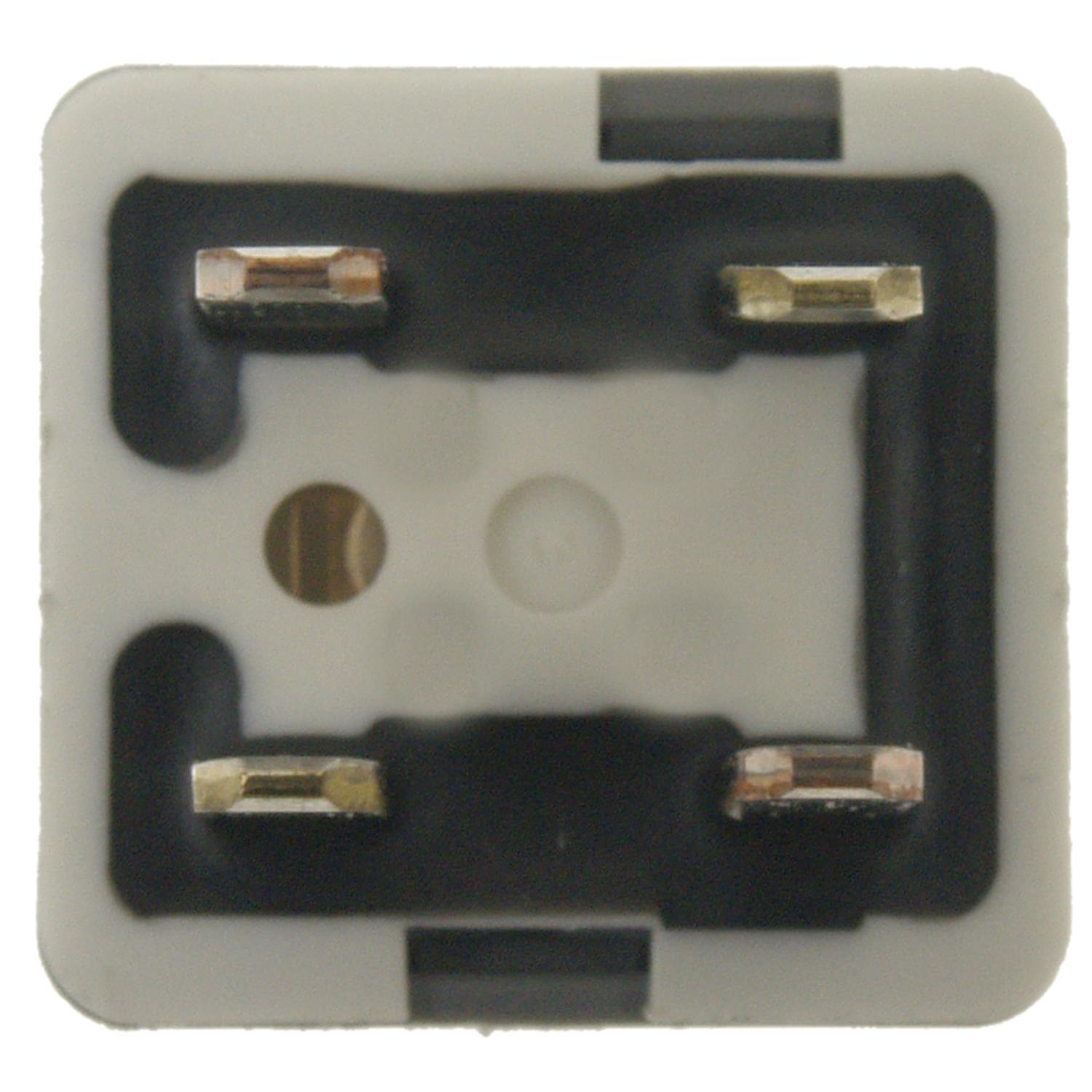 BWD R6684 - Fuel Pump Relay BWD R6684 Daytime Running Light Relay product image 1 of 7