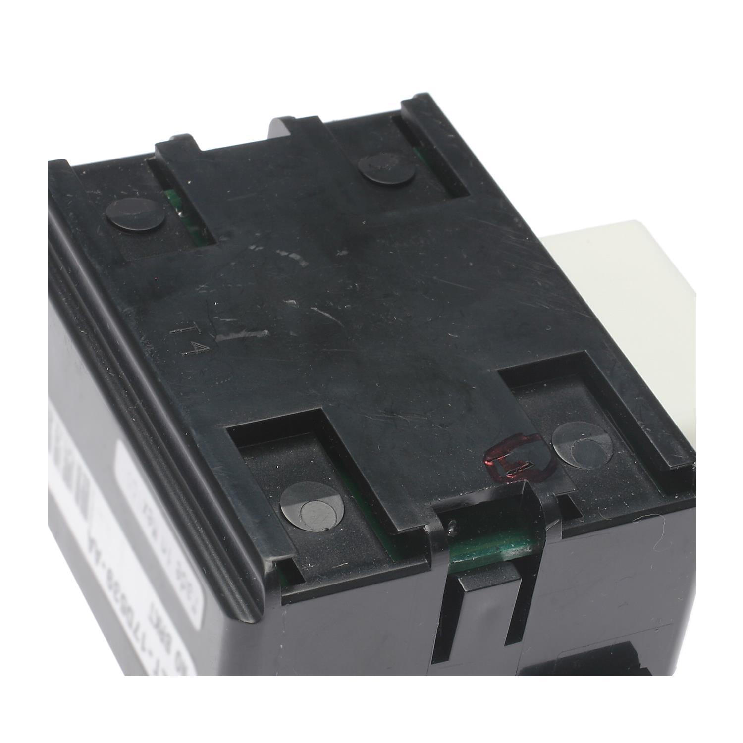 BWD R7046 - Wiper Motor Pulse Board Module BWD R7046 Windshield Wiper Motor Relay product image 3 of 3