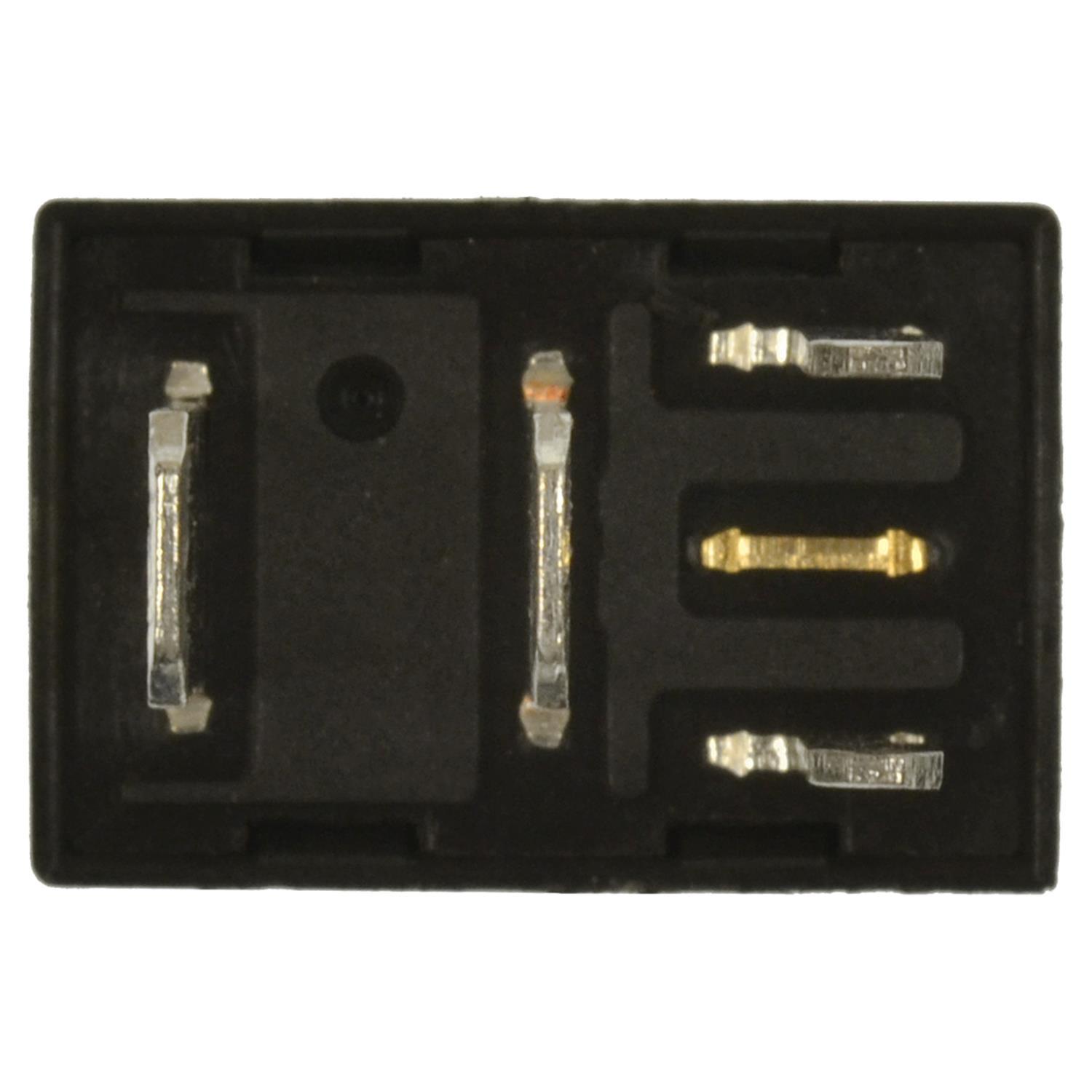 BWD R7130 - Headlight Relay BWD R7130 A/C Clutch Relay product image 3 of 6