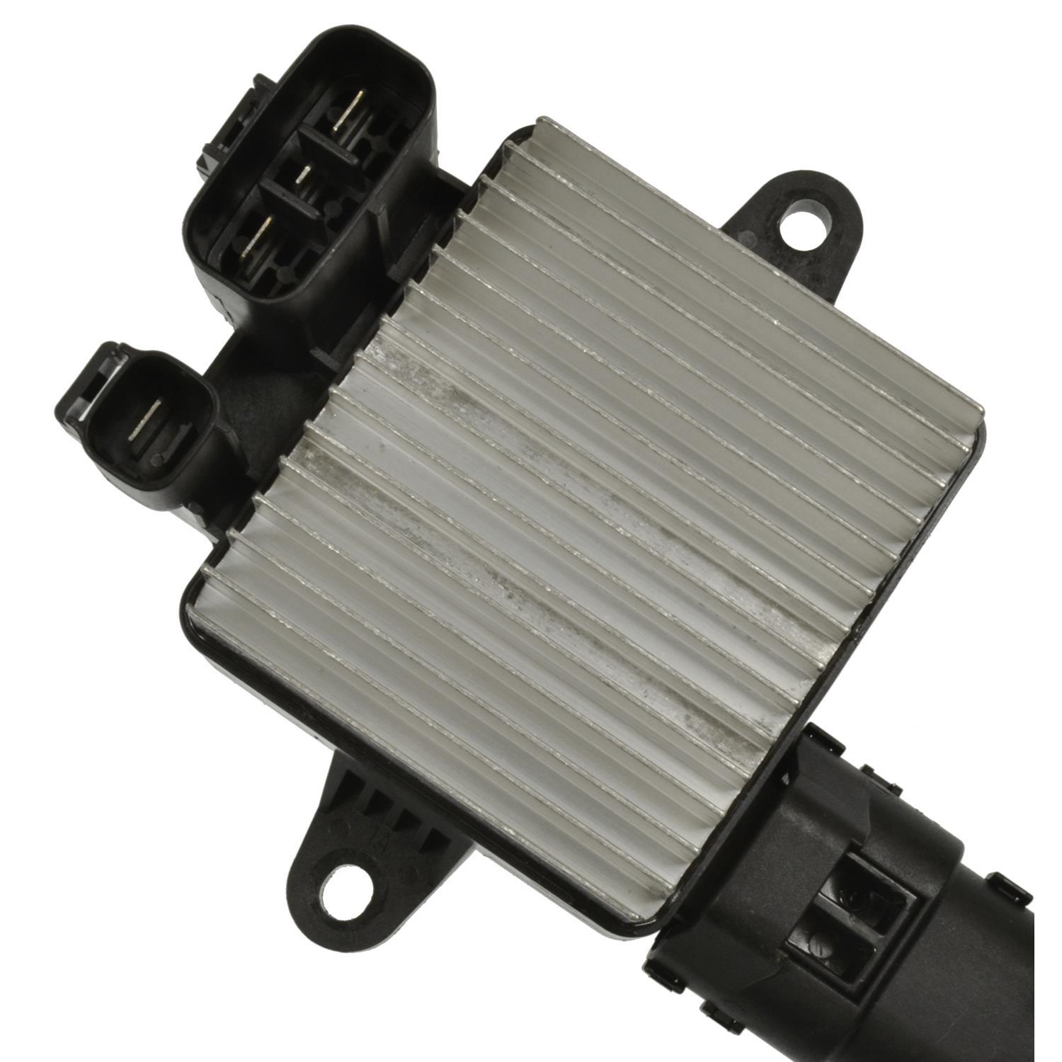 BWD R7300 - Engine Cooling Fan Module BWD R7300 Engine Cooling Fan Module product image 1 of 3