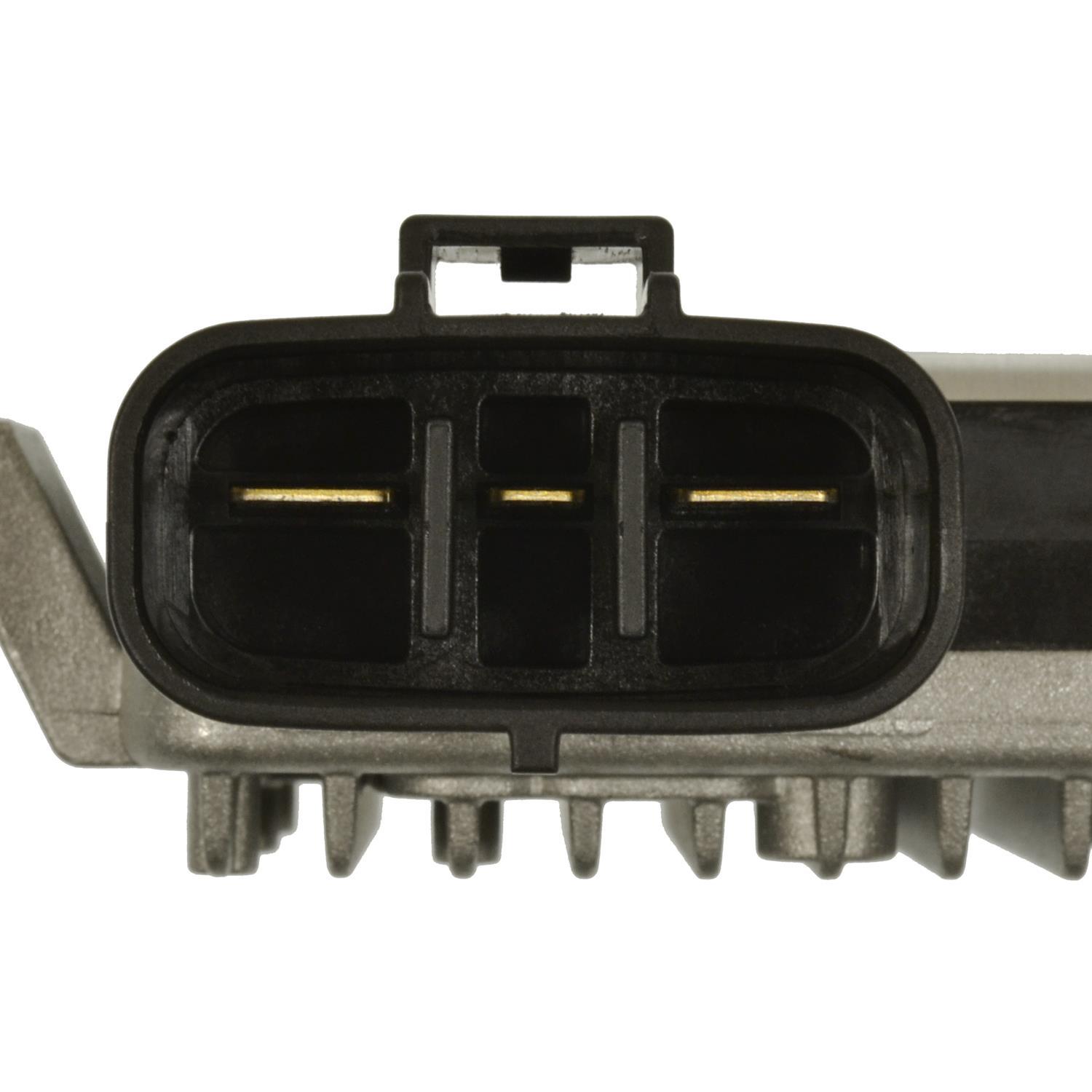 BWD R7441 - Engine Cooling Fan Module BWD R7441 Engine Cooling Fan Module product image 2 of 8