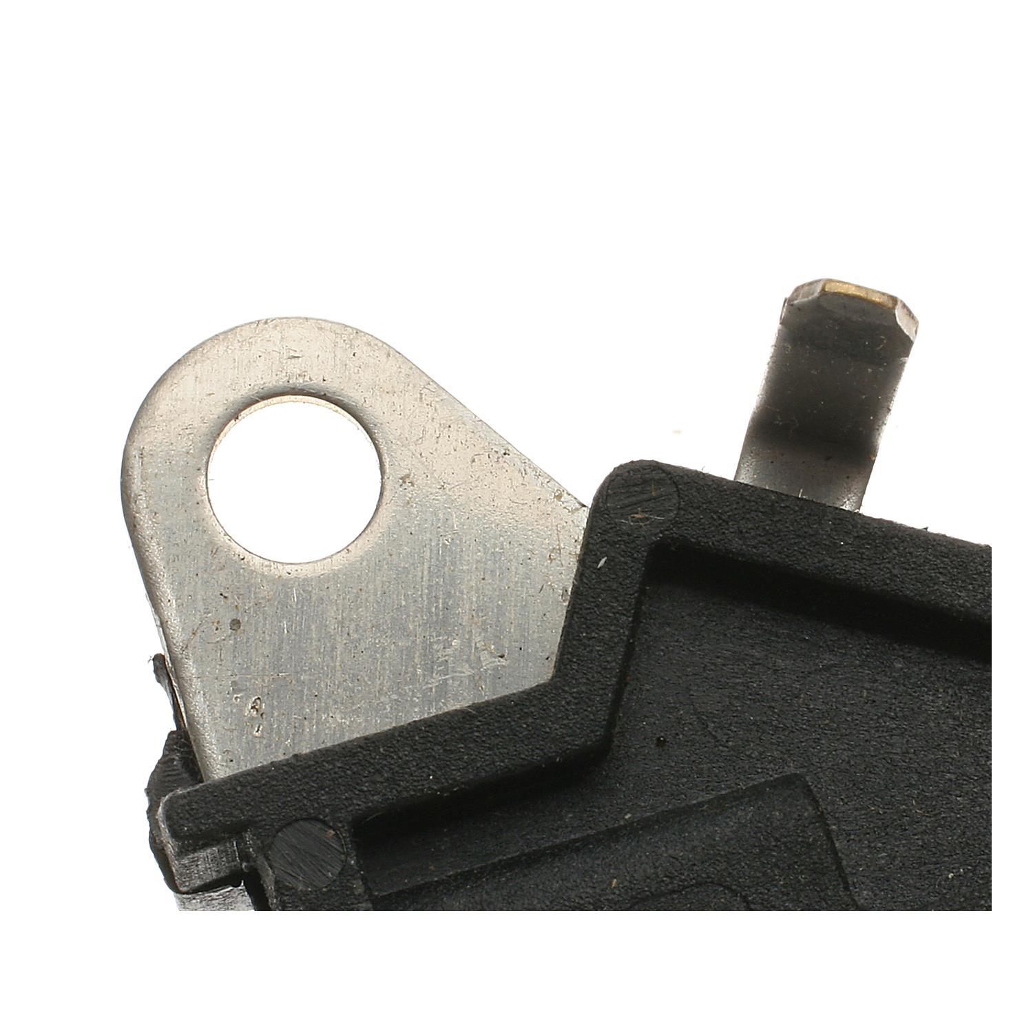 BWD R934 - Voltage Regulator BWD R934 Voltage Regulator product image 3 of 3