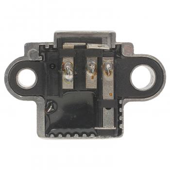 BWD R962 - Voltage Regulator BWD R962 Voltage Regulator product image 1 of 3
