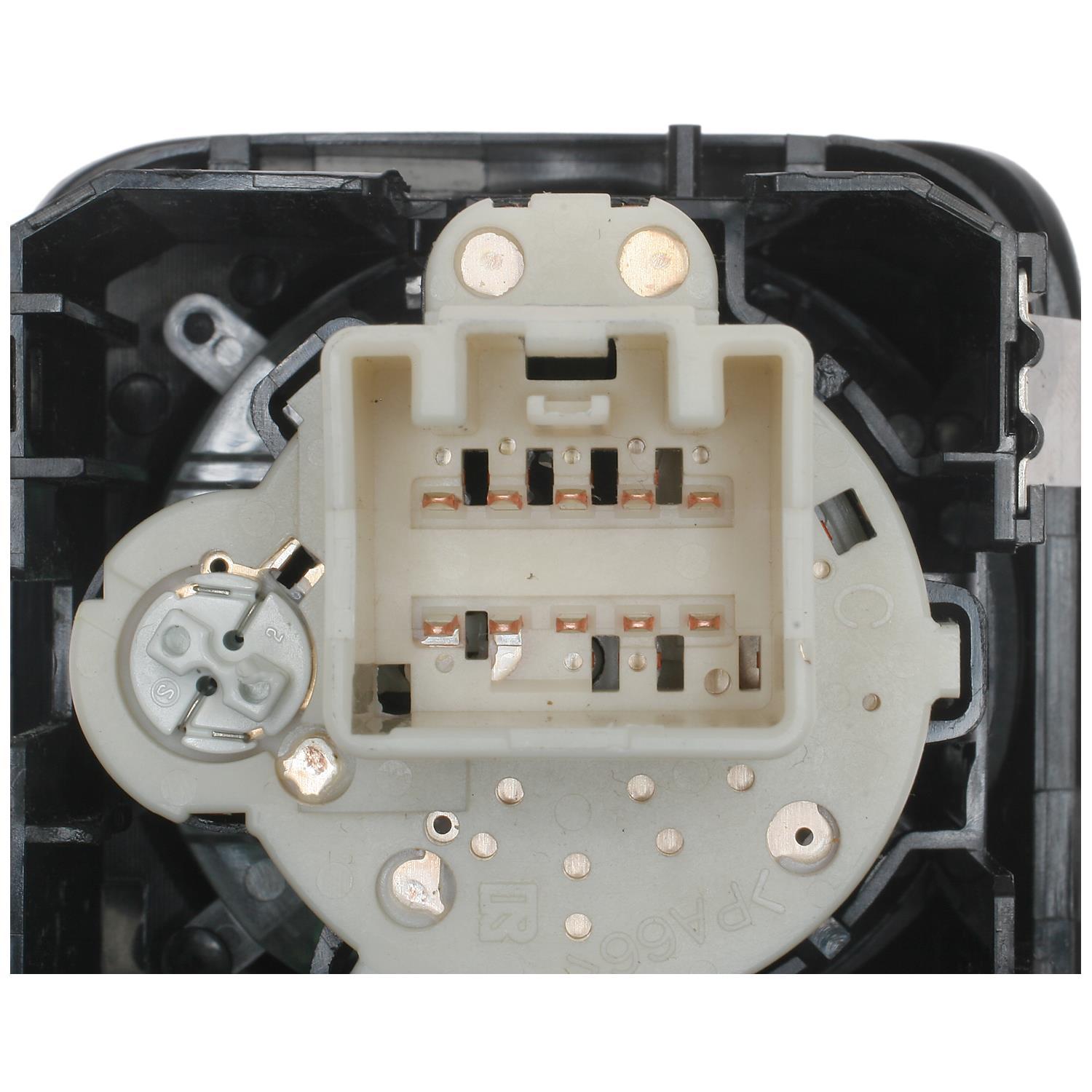 BWD S10131 - Headlight Switch BWD S10131 Headlight Switch product image 4 of 4