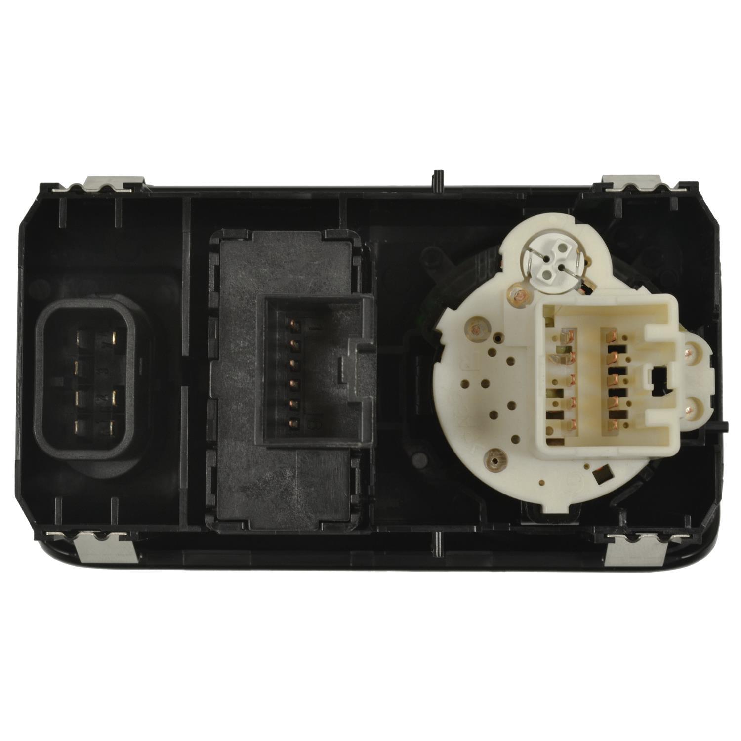 BWD S10472 - Headlight Switch BWD S10472 Fog Light Switch product image 1 of 3