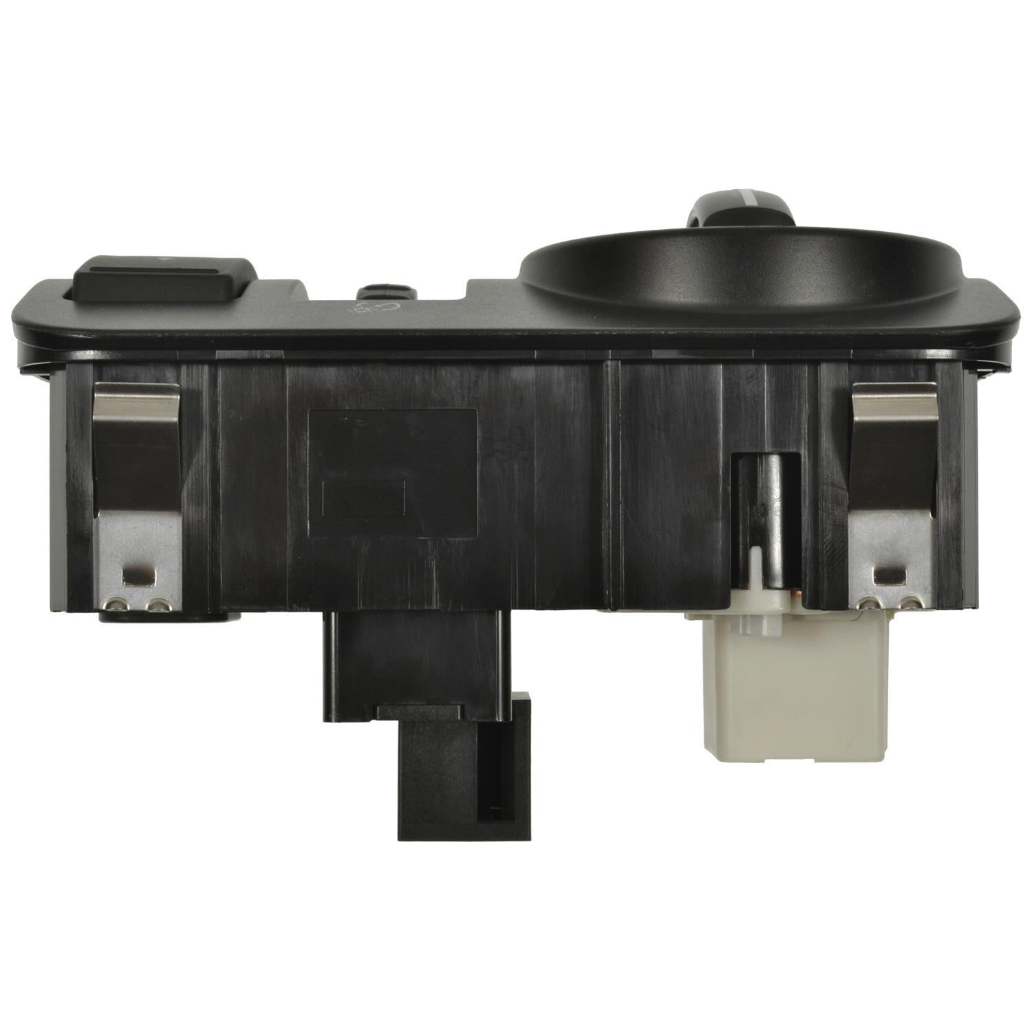 BWD S10472 - Headlight Switch BWD S10472 Fog Light Switch product image 3 of 3