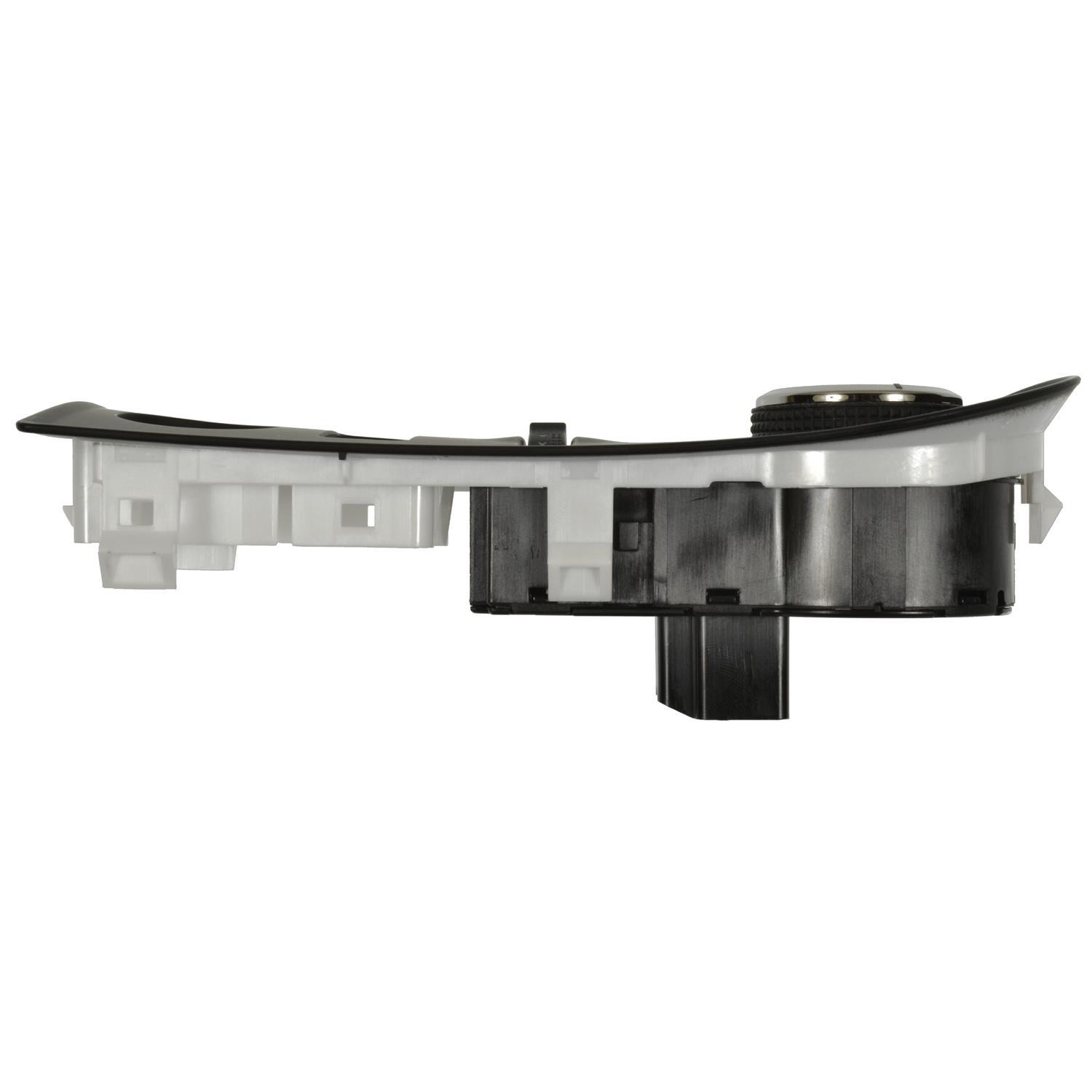 BWD S10475 - Headlight Switch BWD S10475 Fog Light Switch product image 3 of 3