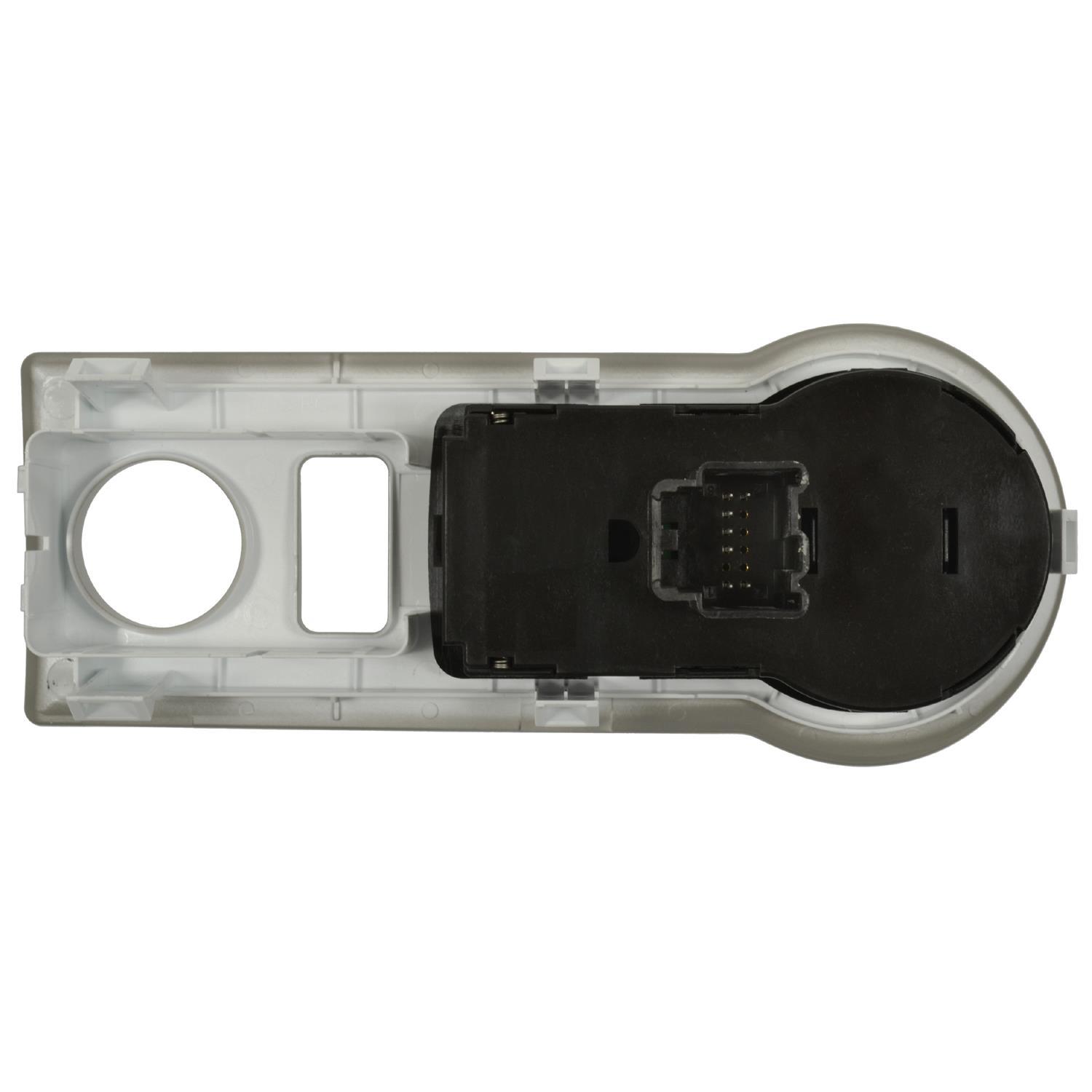 BWD S10527 - Headlight Switch BWD S10527 Fog Light Switch product image 1 of 3