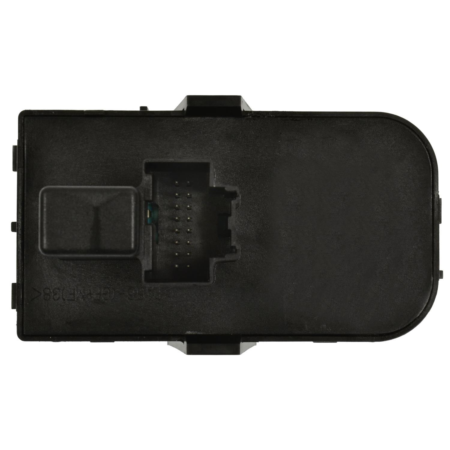 BWD S10556 - Interior Light Switch BWD S10556 Headlight Switch product image 1 of 3