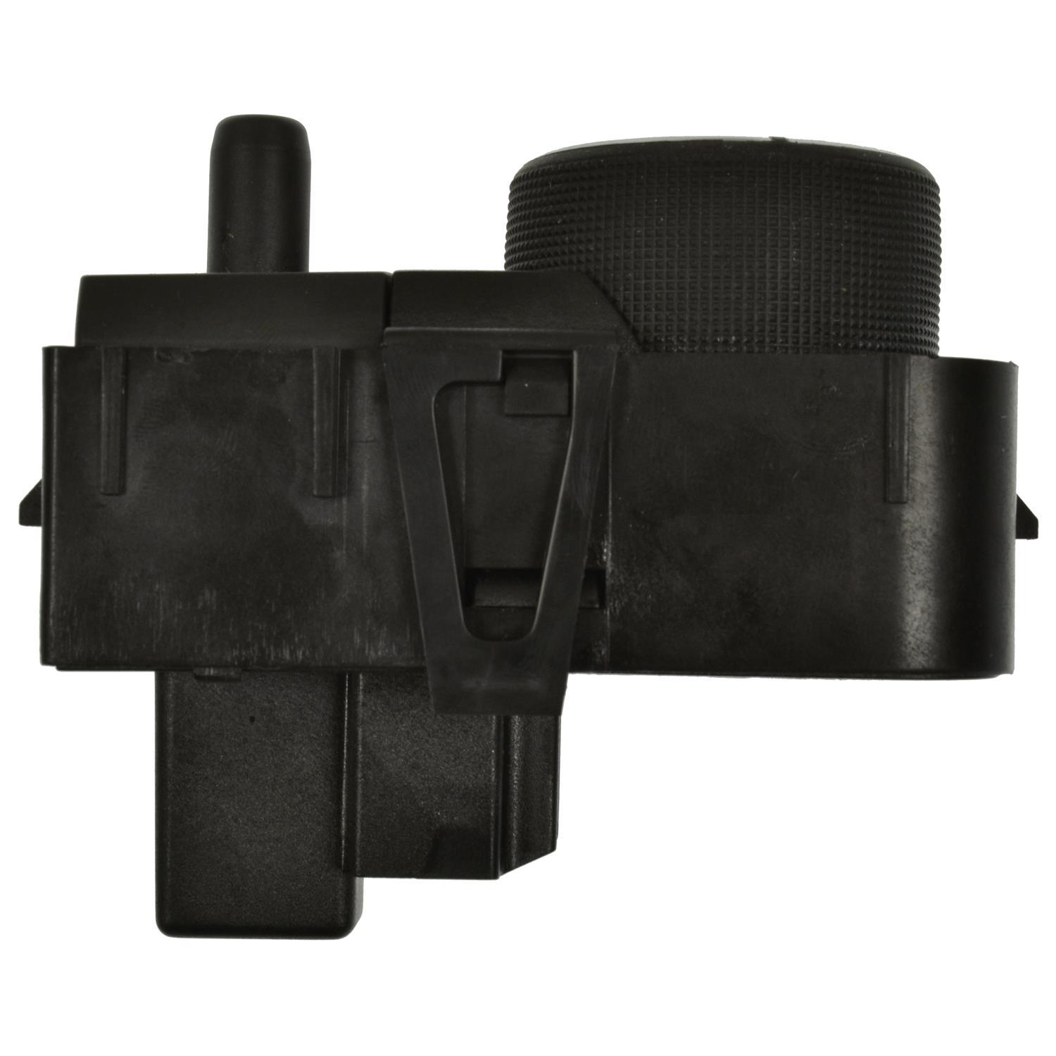 BWD S10556 - Interior Light Switch BWD S10556 Headlight Switch product image 3 of 3