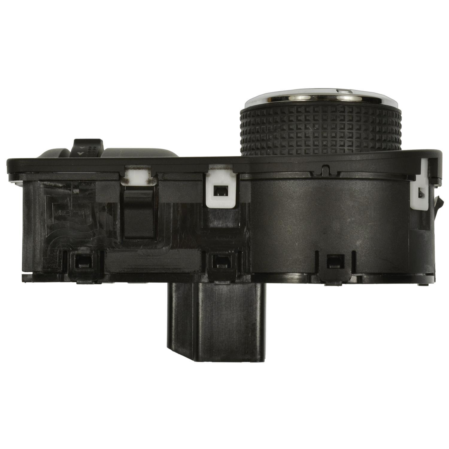 BWD S10568 - Headlight Switch BWD S10568 Fog Light Switch product image 3 of 3