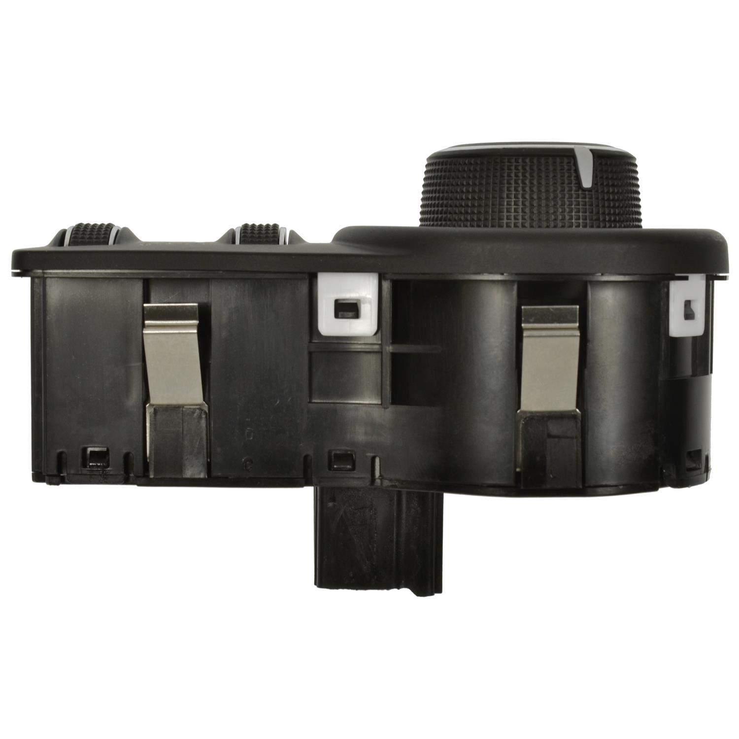 BWD S10570 Fog Light Switch product image 3 of 3