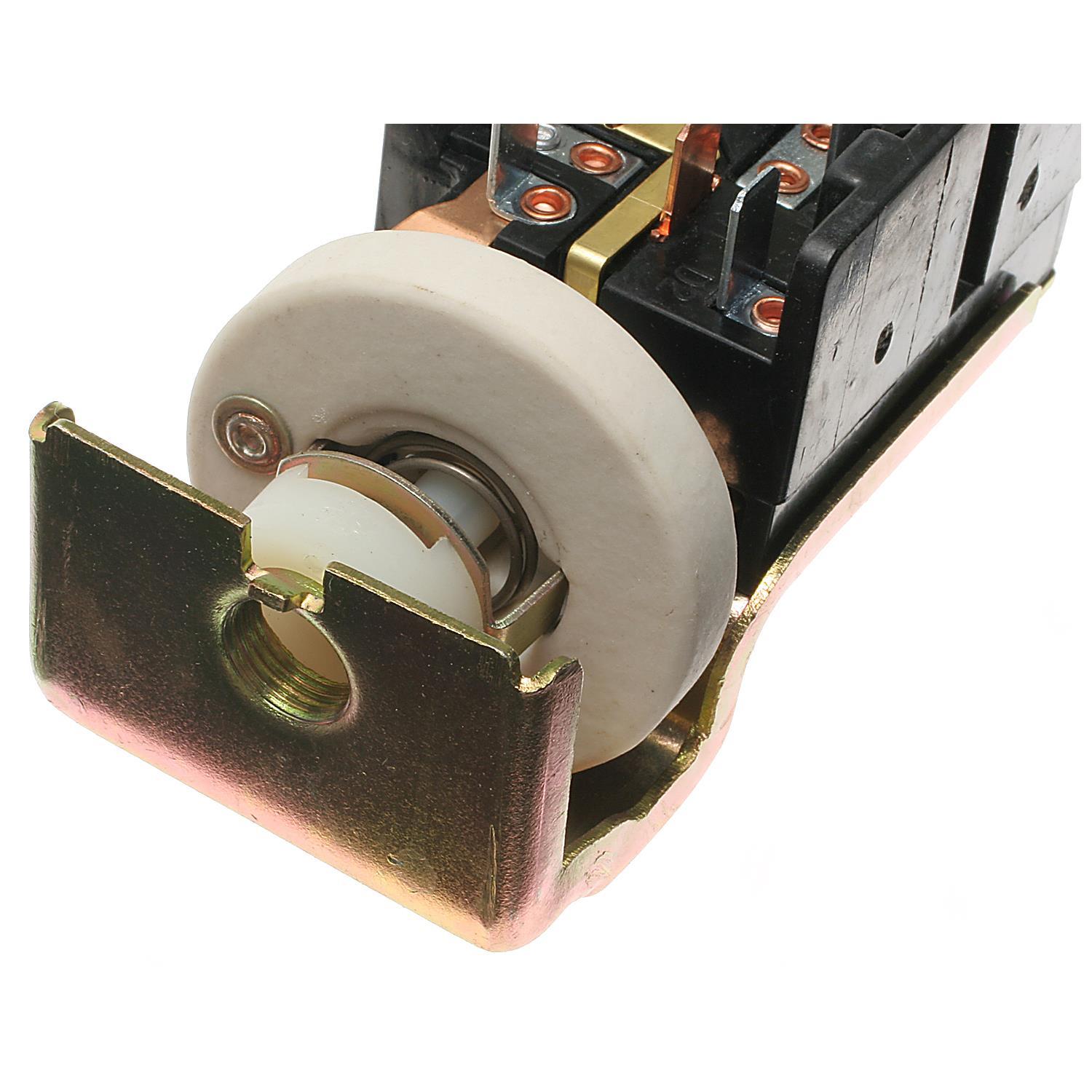 BWD S149 - Headlight Switch BWD S149 Headlight Switch product image 1 of 9