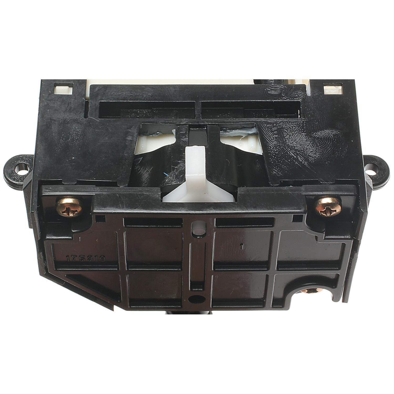 BWD S3202 - Headlight Switch BWD S3202 Headlight Dimmer Switch product image 2 of 4
