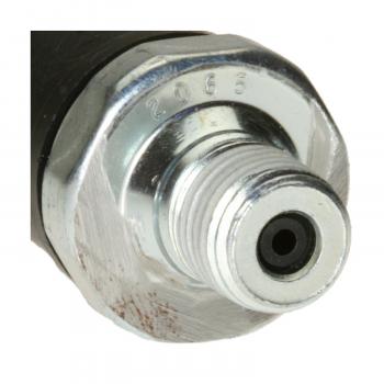 BWD S4048 Engine Oil Pressure Switch product image 1 of 7