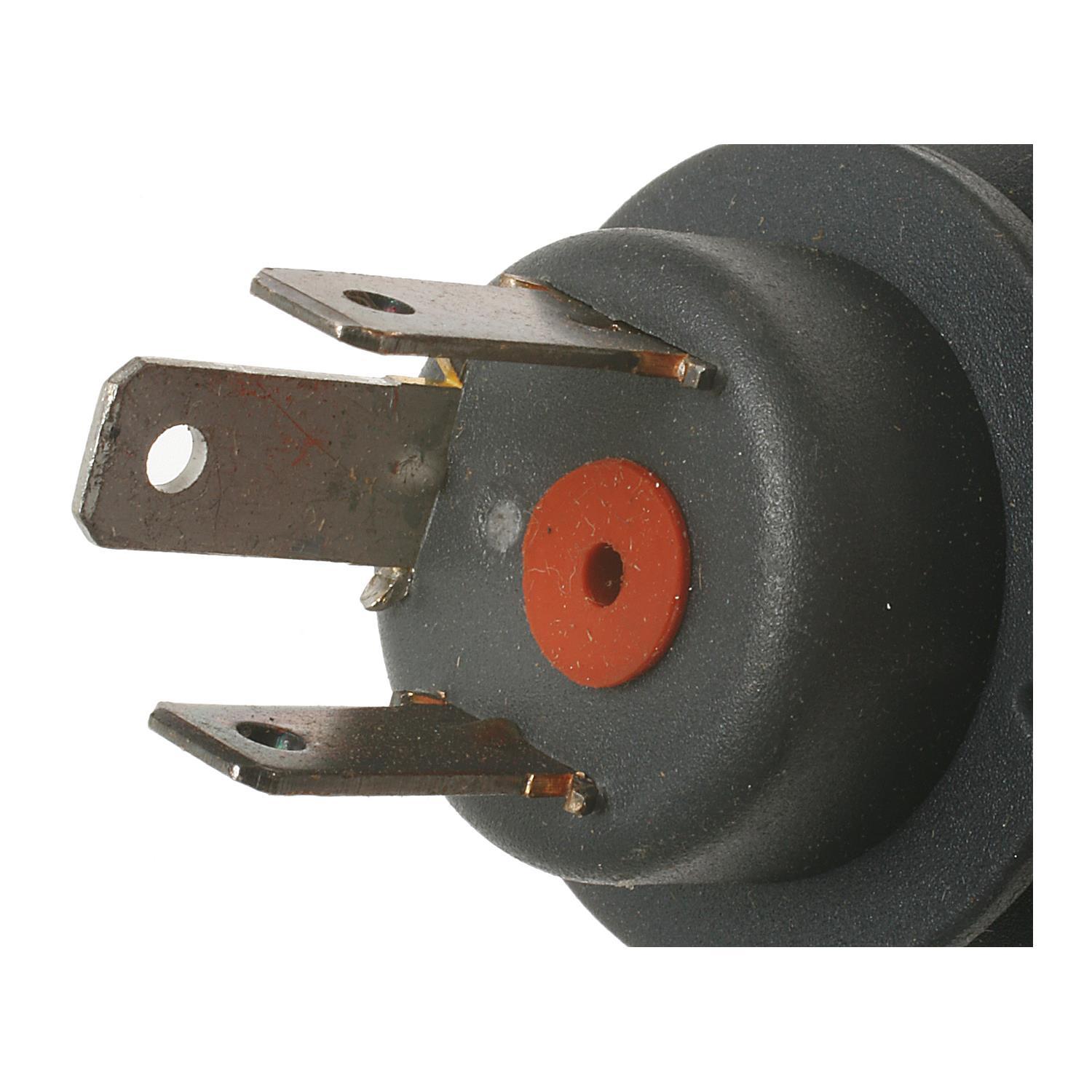 BWD S4104 - Engine Oil Pressure Switch BWD S4104 Engine Oil Pressure Switch product image 1 of 6