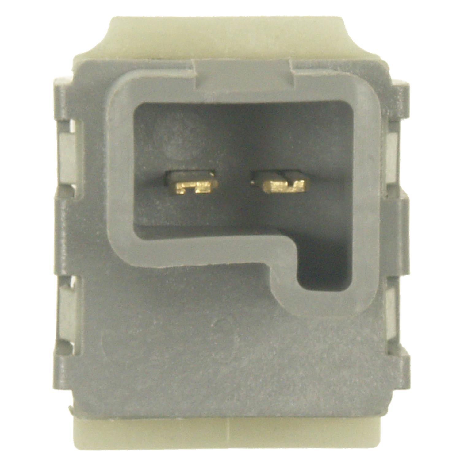 BWD S41061 - Clutch Pedal Position Switch BWD S41061 Clutch Pedal Position Switch product image 2 of 3