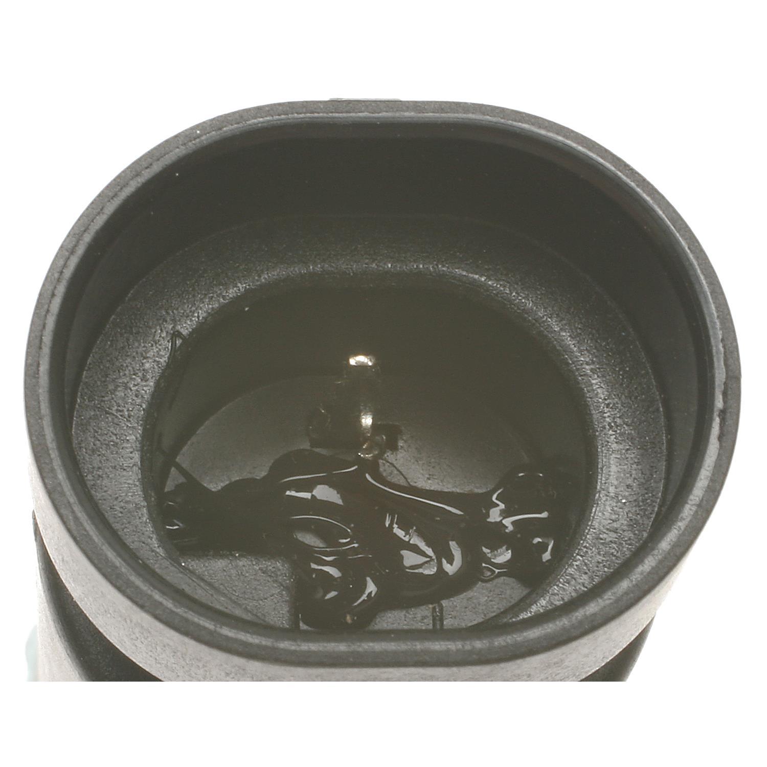 BWD S4194 - Engine Oil Pressure Switch BWD S4194 Engine Oil Pressure Switch product image 3 of 3