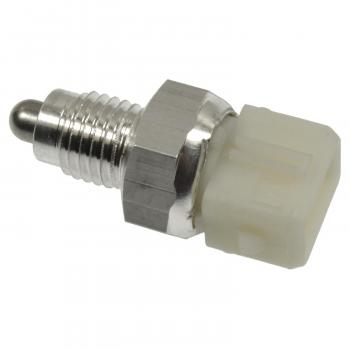 BWD S42022 Back Up Light Switch product image 2 of 8