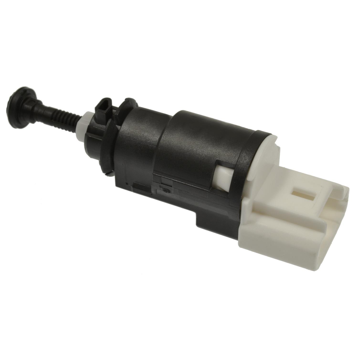 BWD S42034 - Brake Light Switch BWD S42034 Brake Light Switch product image 2 of 3