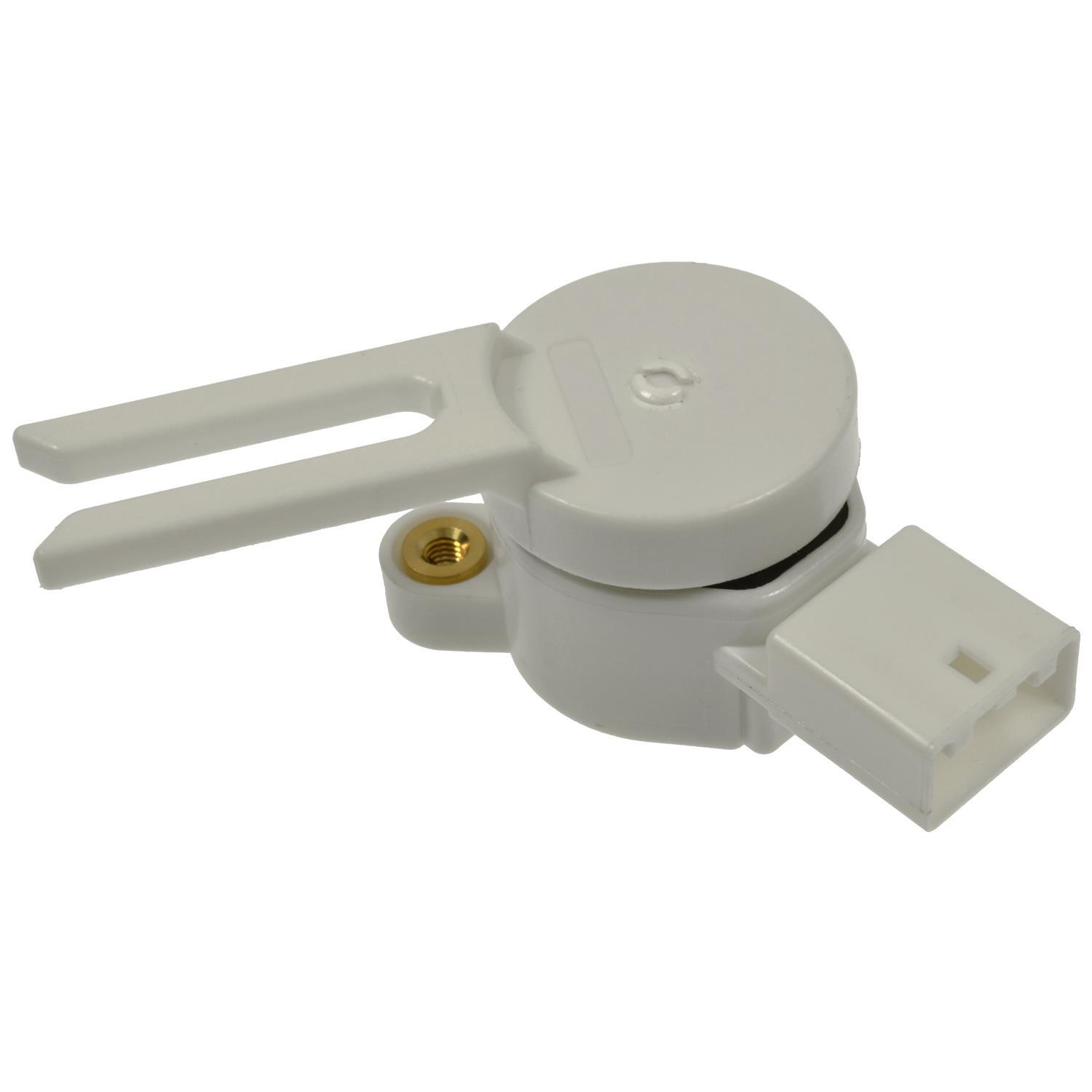BWD S42092 - Brake Light Switch BWD S42092 Brake Light Switch product image 2 of 9