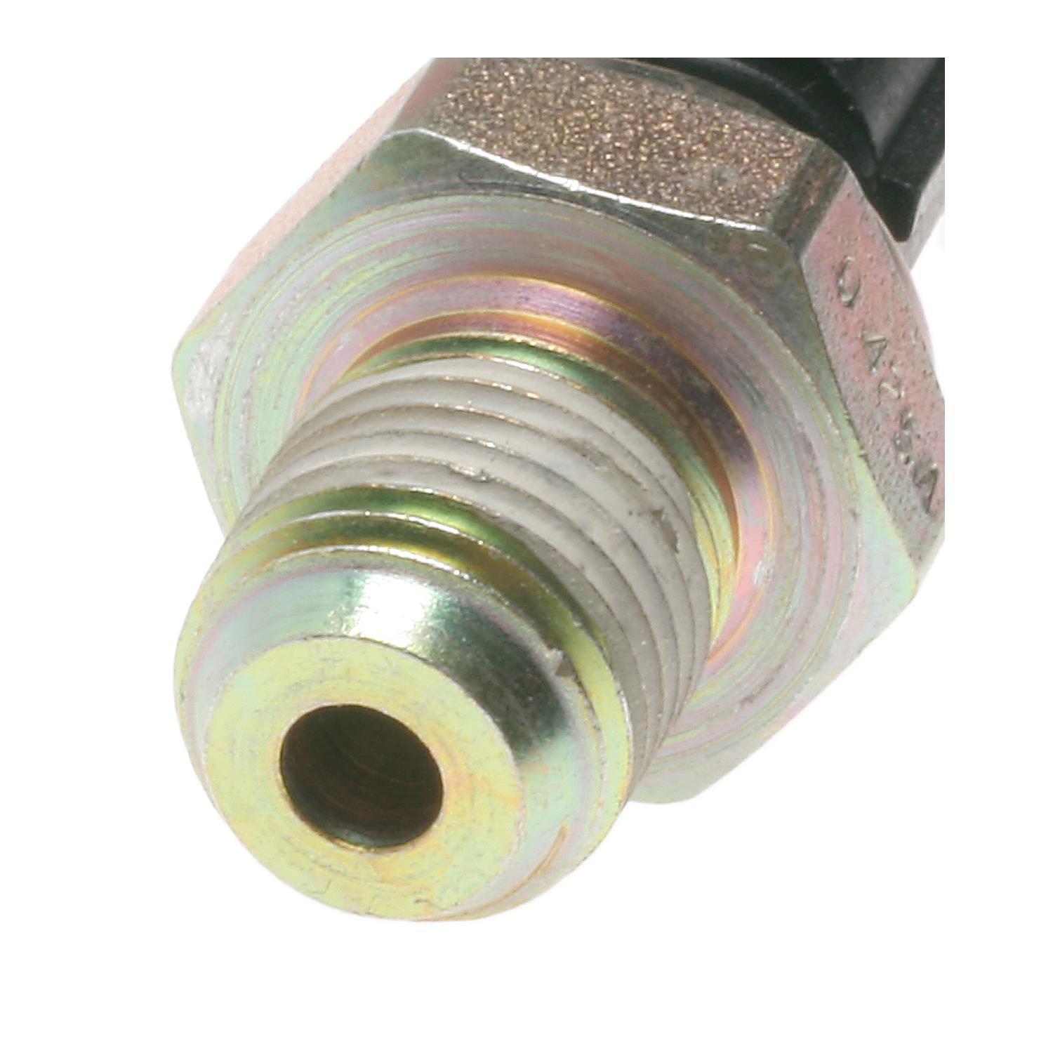 BWD S4224 - Engine Oil Pressure Switch BWD S4224 Engine Oil Pressure Switch product image 1 of 3