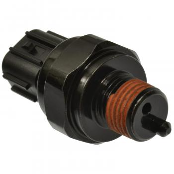 BWD S4643 - Engine Oil Pressure Switch BWD S4643 Engine Oil Pressure Switch product image 1 of 3