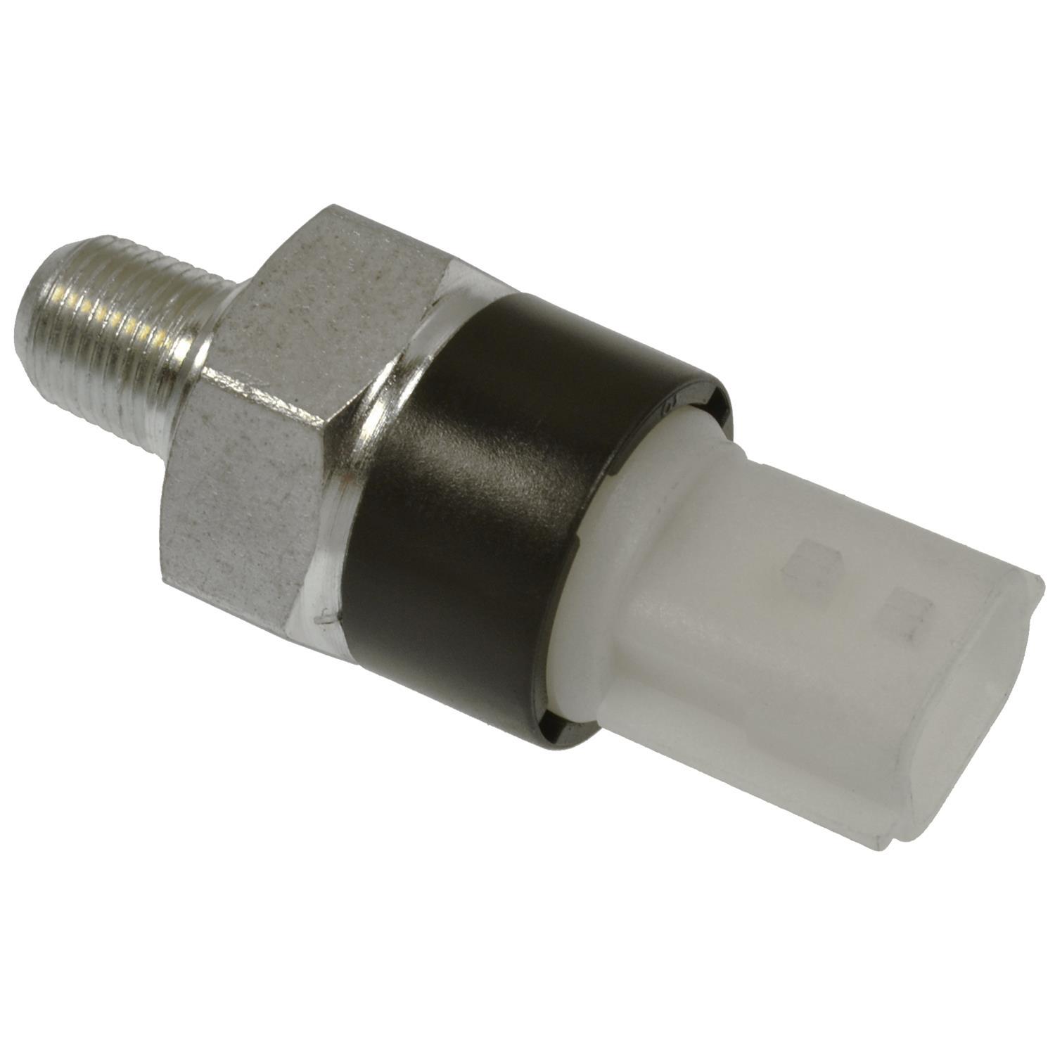 BWD S4724 - Engine Oil Pressure Switch BWD S4724 Engine Oil Pressure Switch product image 2 of 3
