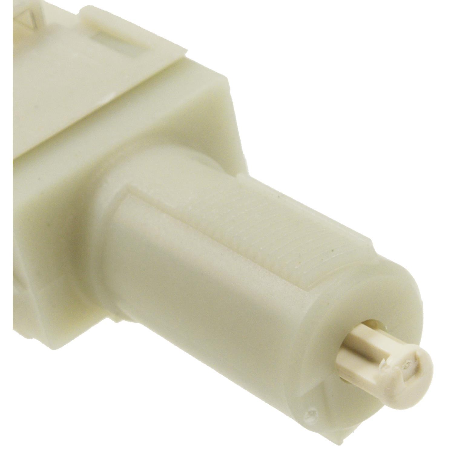 BWD S61213 - Brake Light Switch BWD S61213 Brake Light Switch product image 1 of 4
