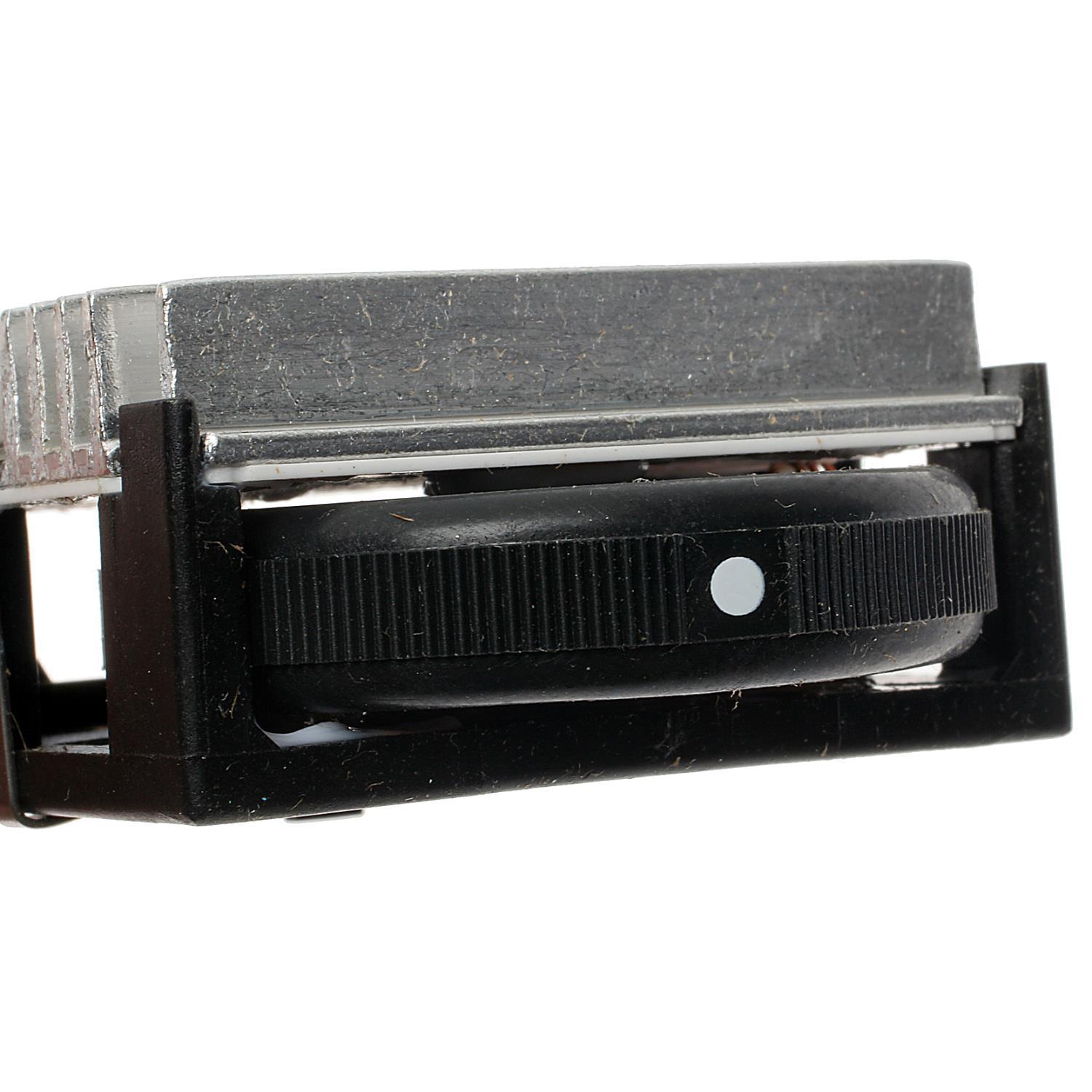 BWD S7208 - Instrument Panel Dimmer Switch BWD S7208 Instrument Panel Dimmer Switch product image 1 of 9