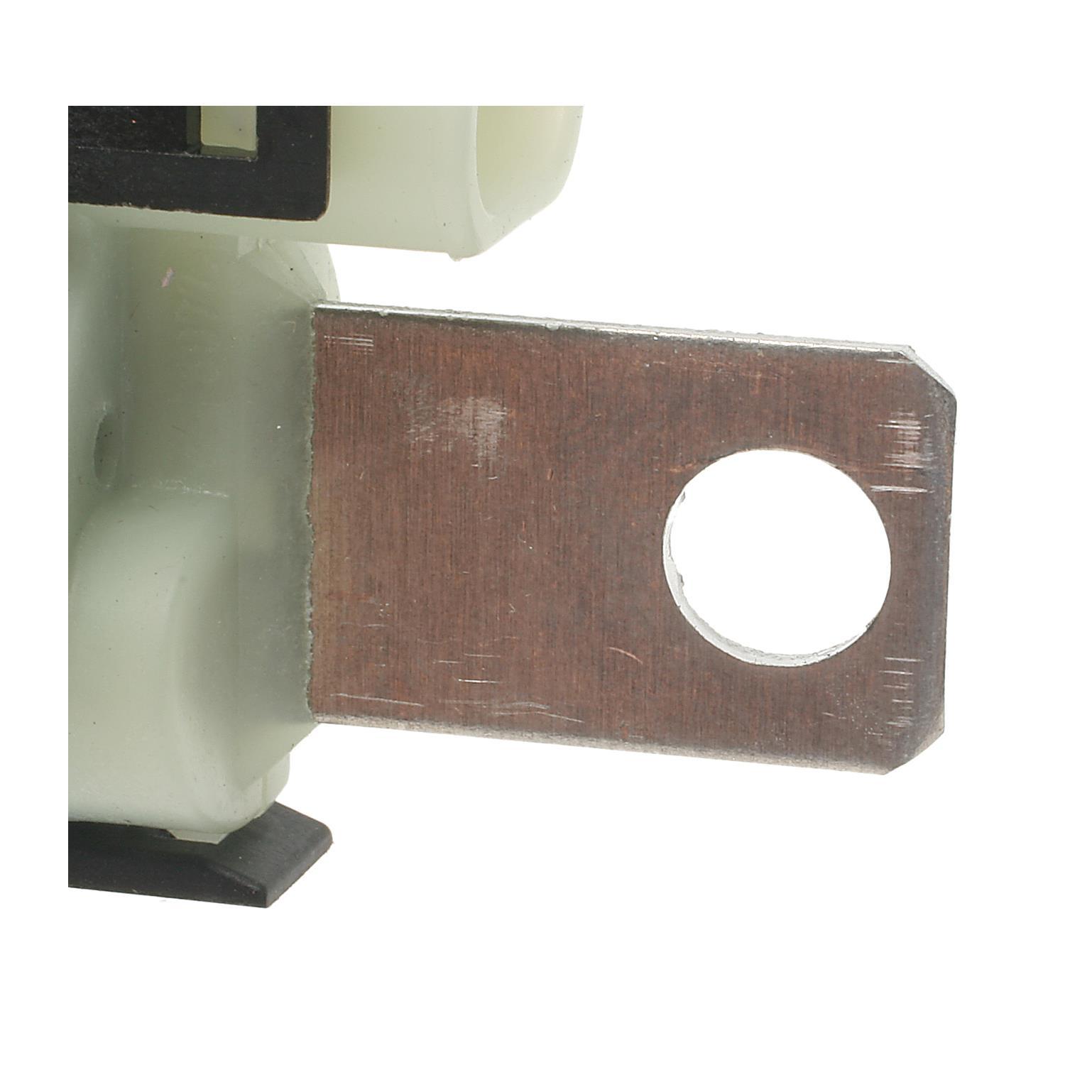BWD S8202 - Vehicle Speed Sensor BWD S8202 Auto Trans Input Shaft Speed Sensor product image 3 of 8