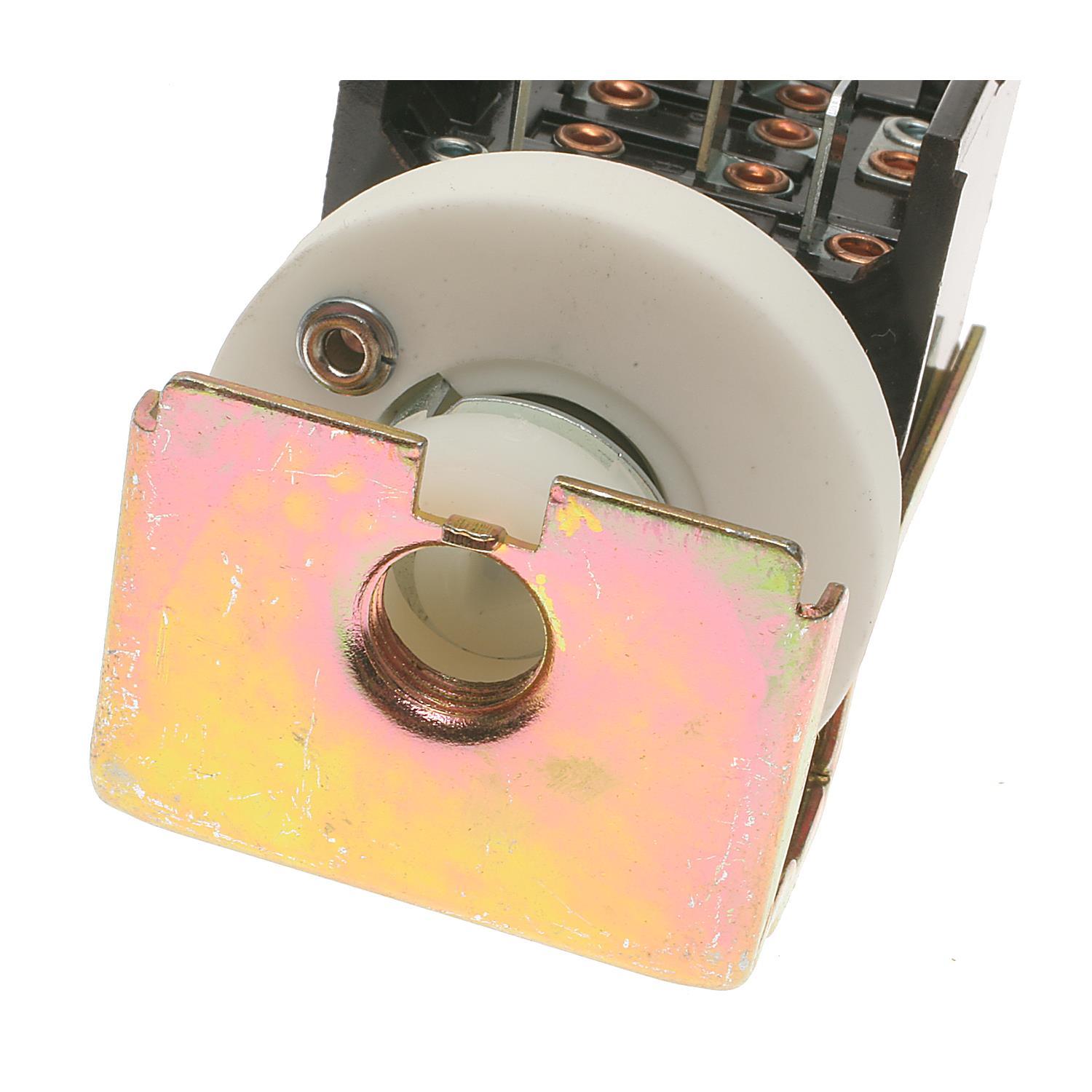 BWD S940 - Headlight Switch BWD S940 Headlight Switch product image 1 of 9