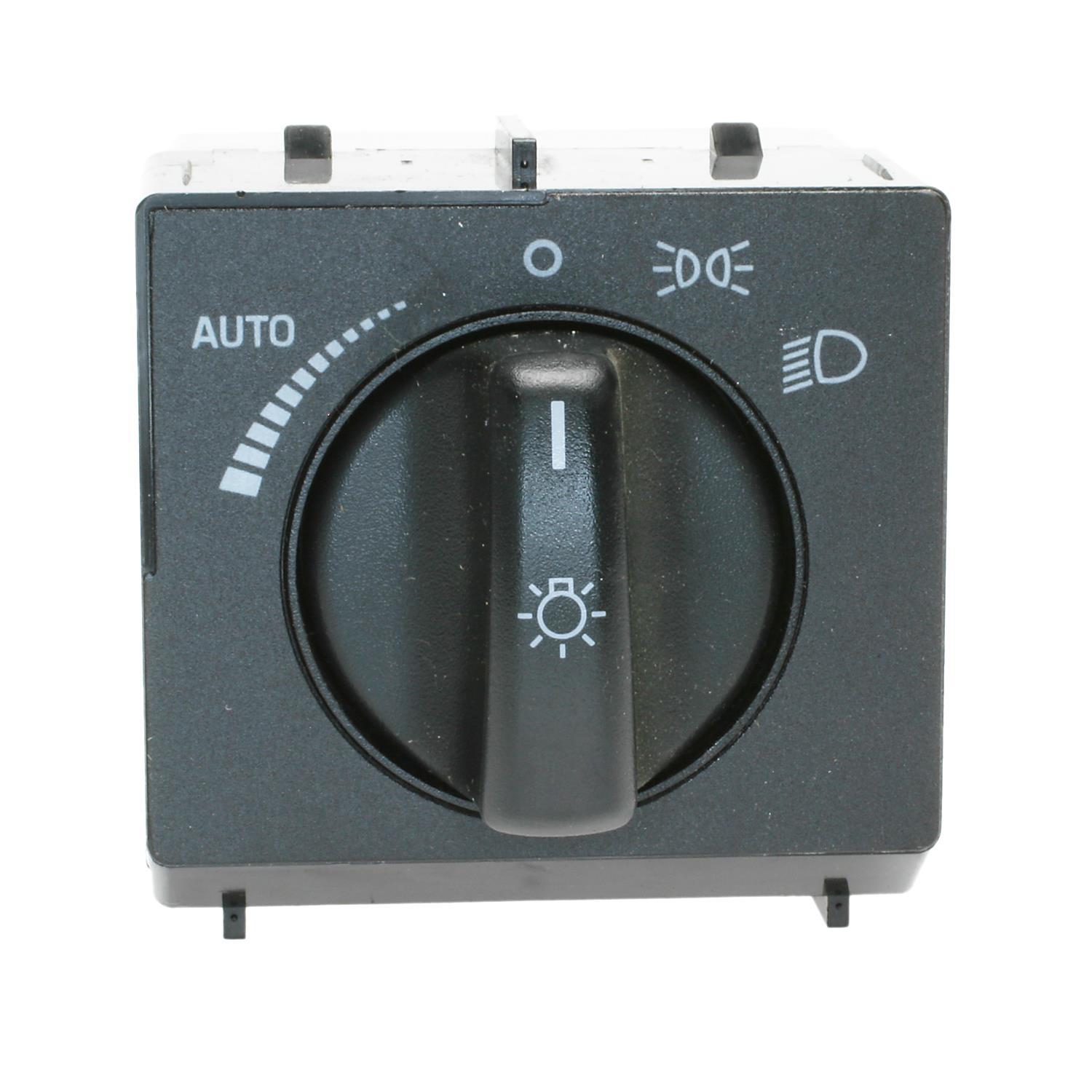 BWD S9945 - Headlight Switch BWD S9945 Headlight Switch product image 1 of 3