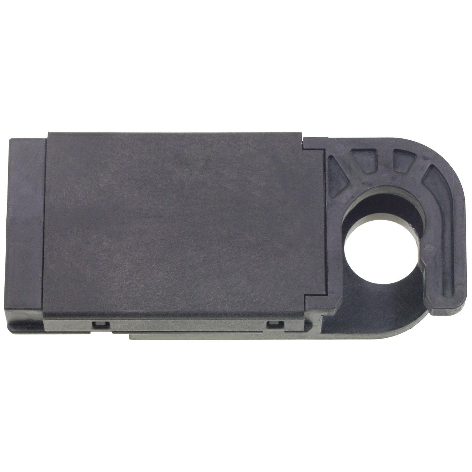 BWD SL72004 - Brake Light Switch BWD SL72004 Brake Light Switch product image 1 of 7