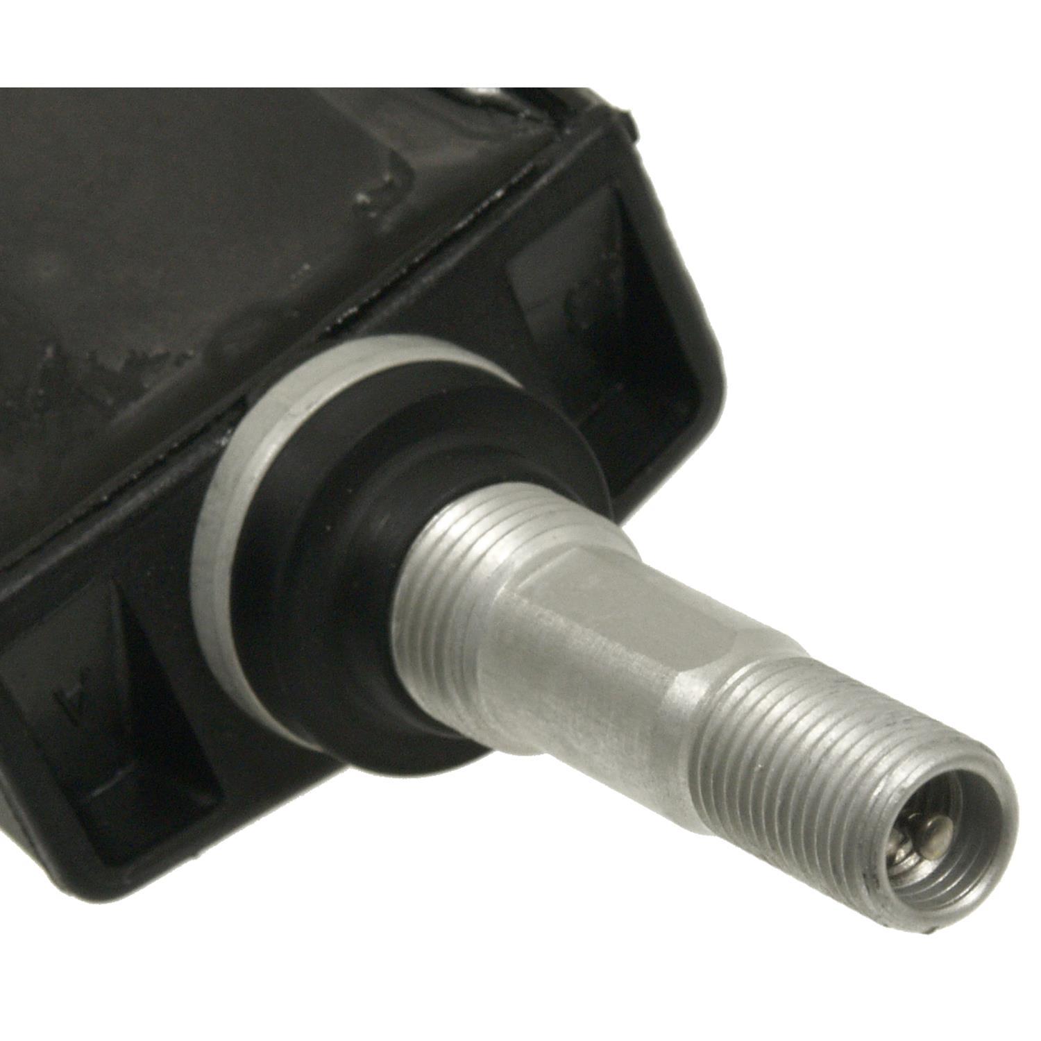 BWD TPM120 - Tire Pressure Monitoring System Sensor BWD TPM120 Tire Pressure Monitoring System Programmable Sensor product image 1 of 3
