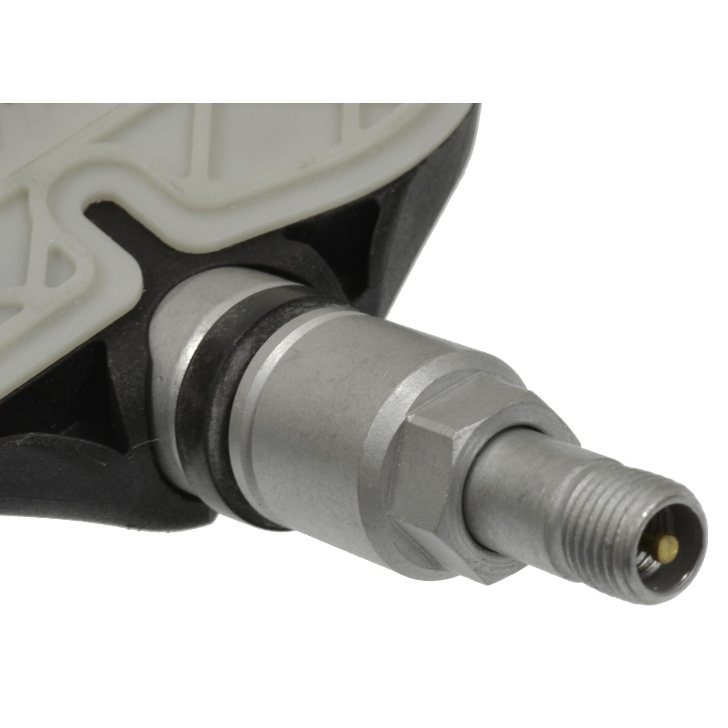 BWD TPM51A - Tire Pressure Monitoring System Sensor BWD TPM51A Tire Pressure Monitoring System Programmable Sensor product image 1 of 3
