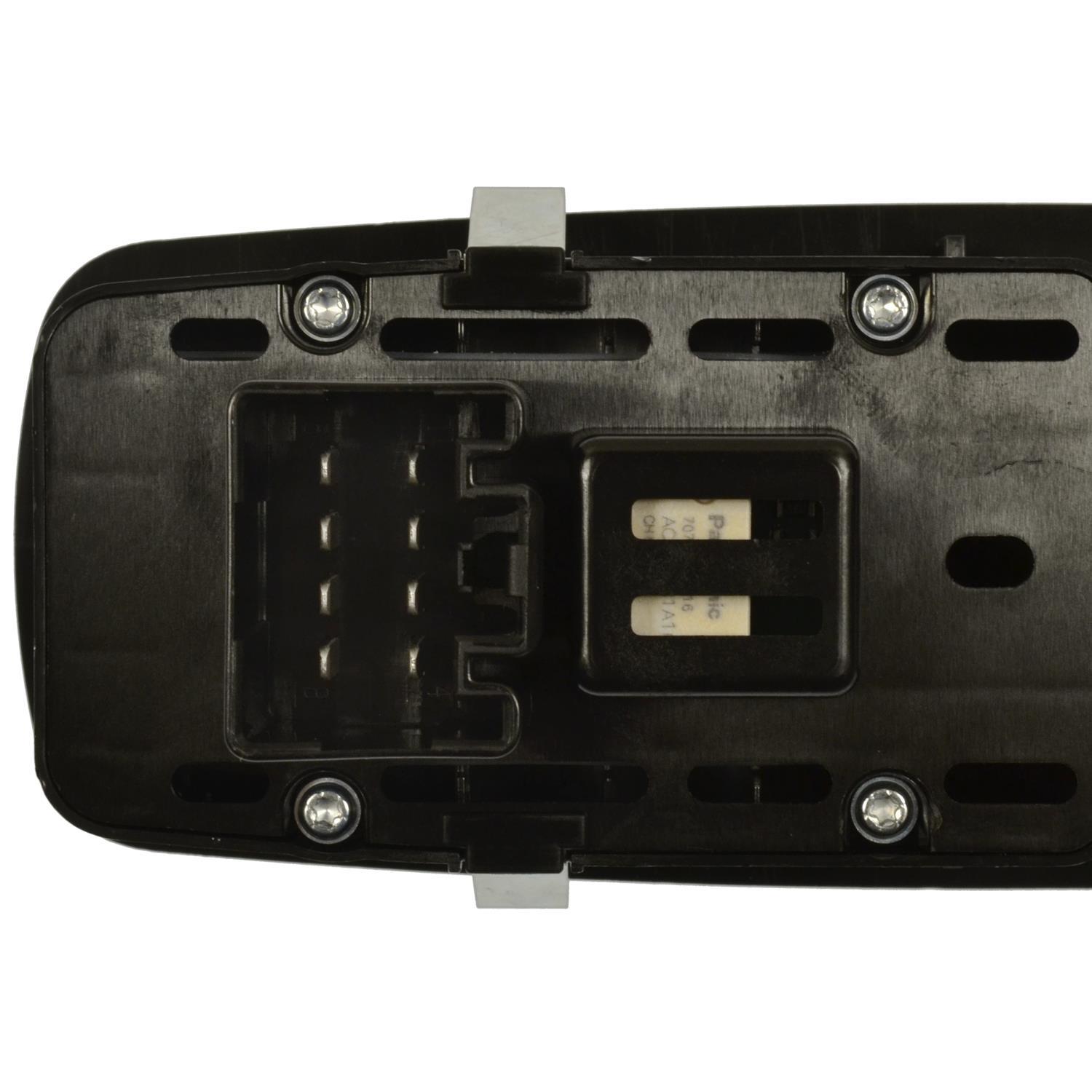 BWD WST2091 - Door Window Switch BWD WST2091 Door Lock Switch product image 1 of 3