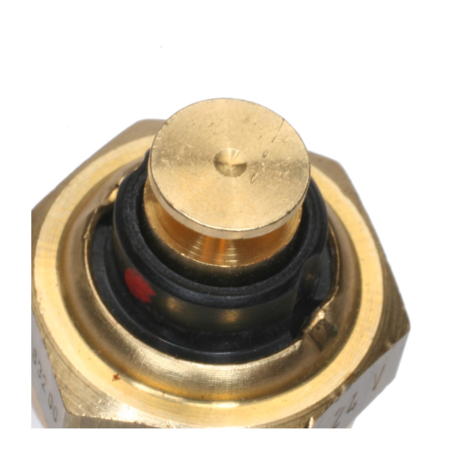 BWD WT5187 - Engine Oil Temperature Sender BWD WT5187 Engine Oil Temperature Sender product image 1 of 3