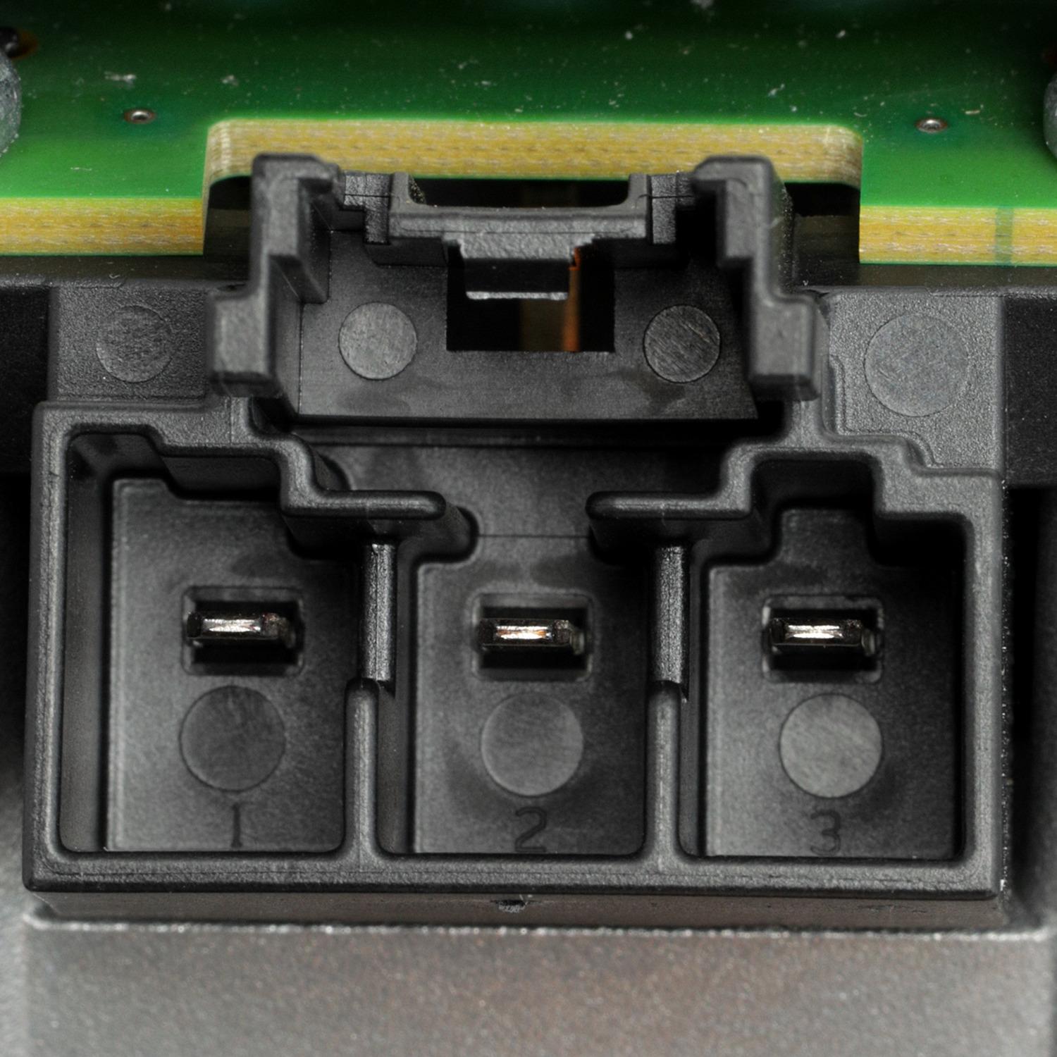Delphi PEV10004 Drive Motor Inverter product image 9 of 11