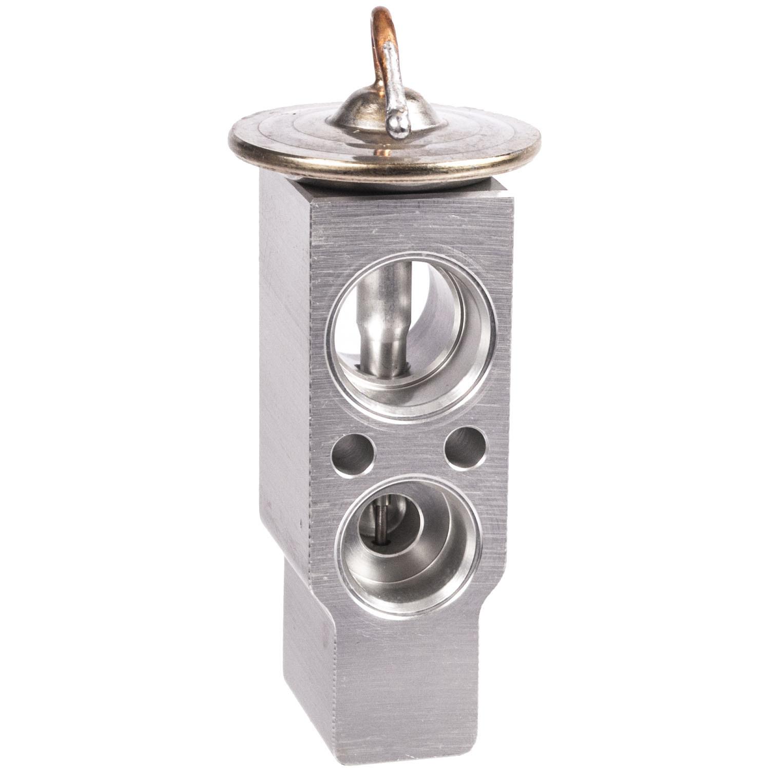 Denso 4752004 - A/C Expansion Valve Denso 4752004 A/C Expansion Valve product image 1 of 1