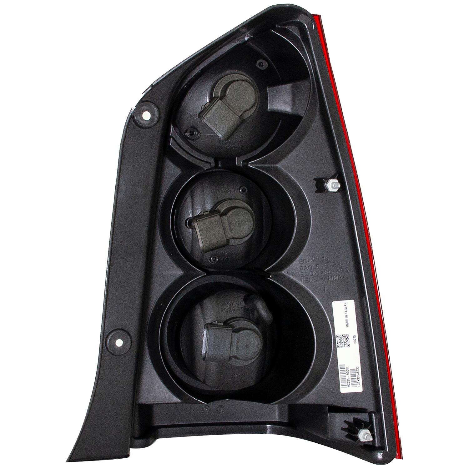 Dorman 1611050 Tail Light Assembly product image 2 of 4